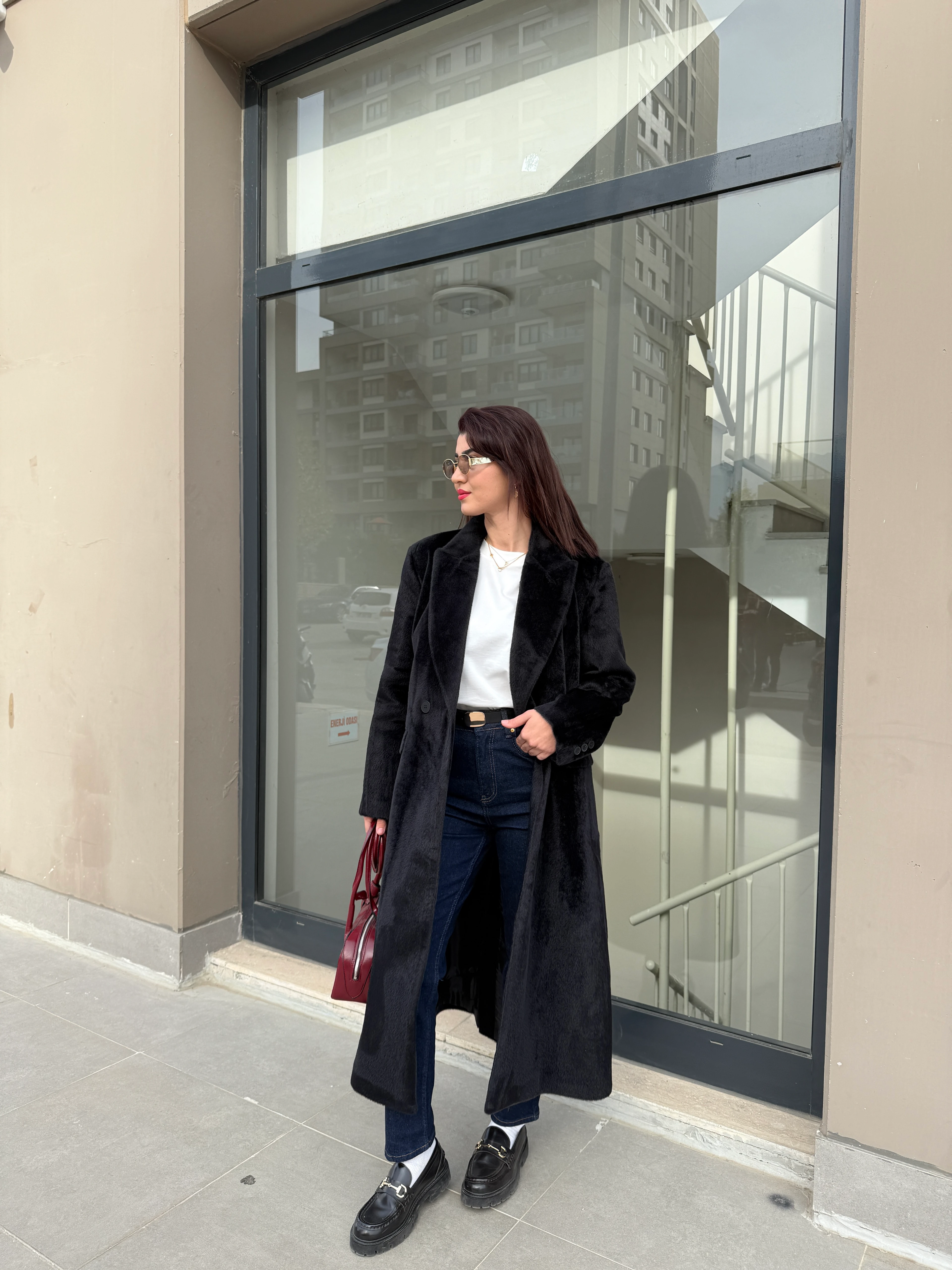 Özel Dokulu Benalla Kaban Siyah 