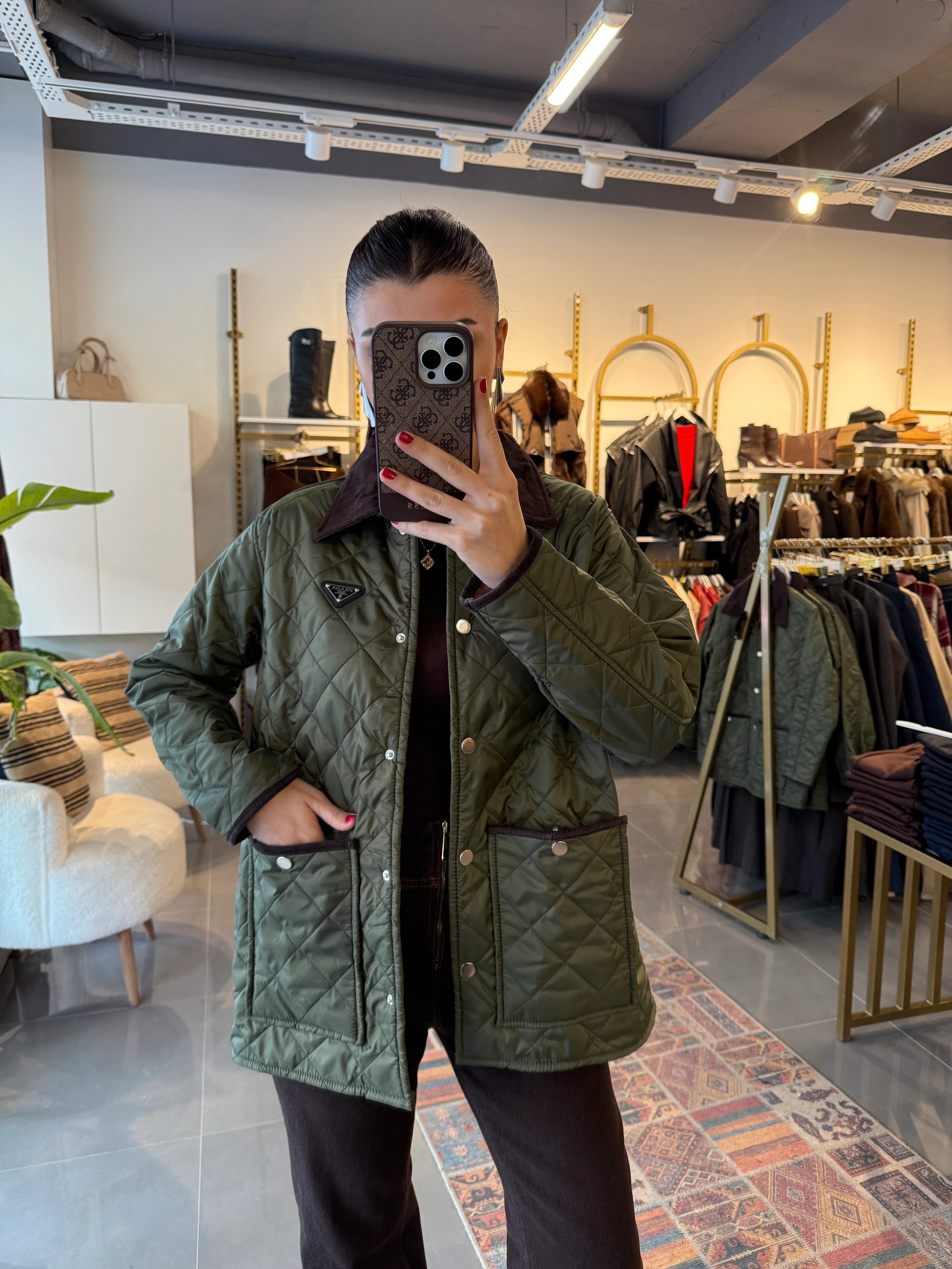 Orj Marka  Kapitone Mont Haki