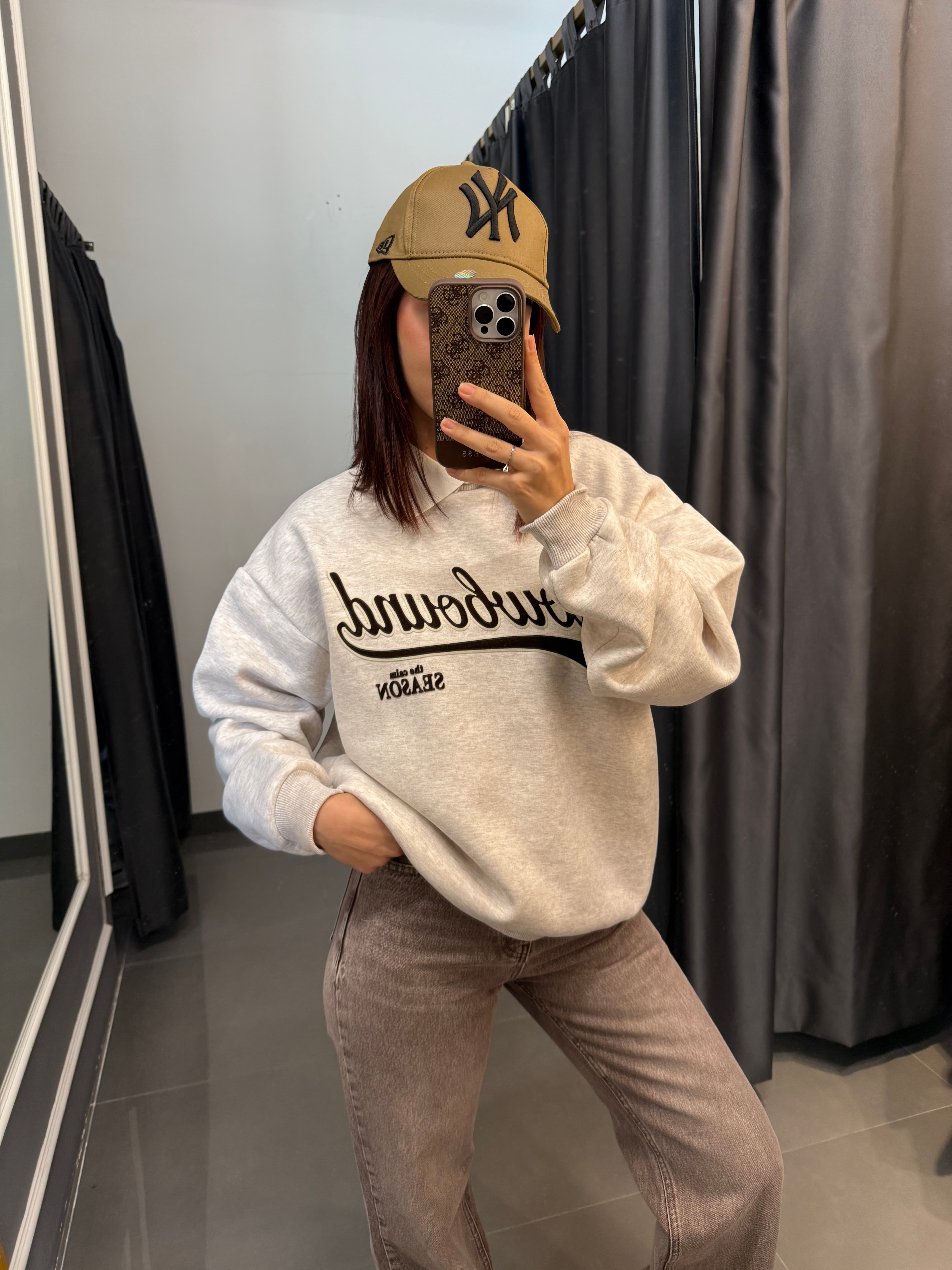 Oversize Şardonlu Gömlek Yaka Sweats