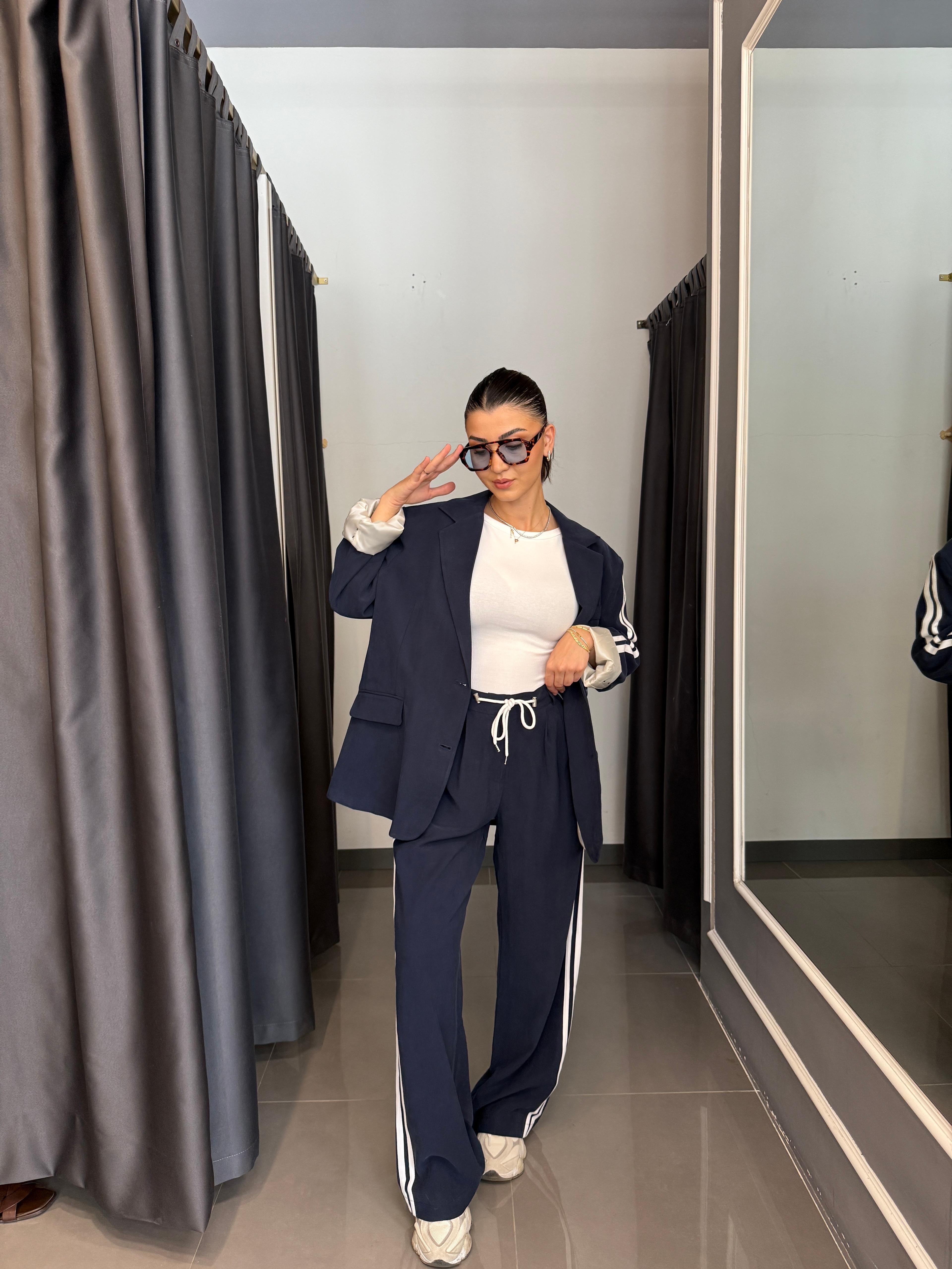 Premium Kumaş Şerit Detay Blazer Takım 