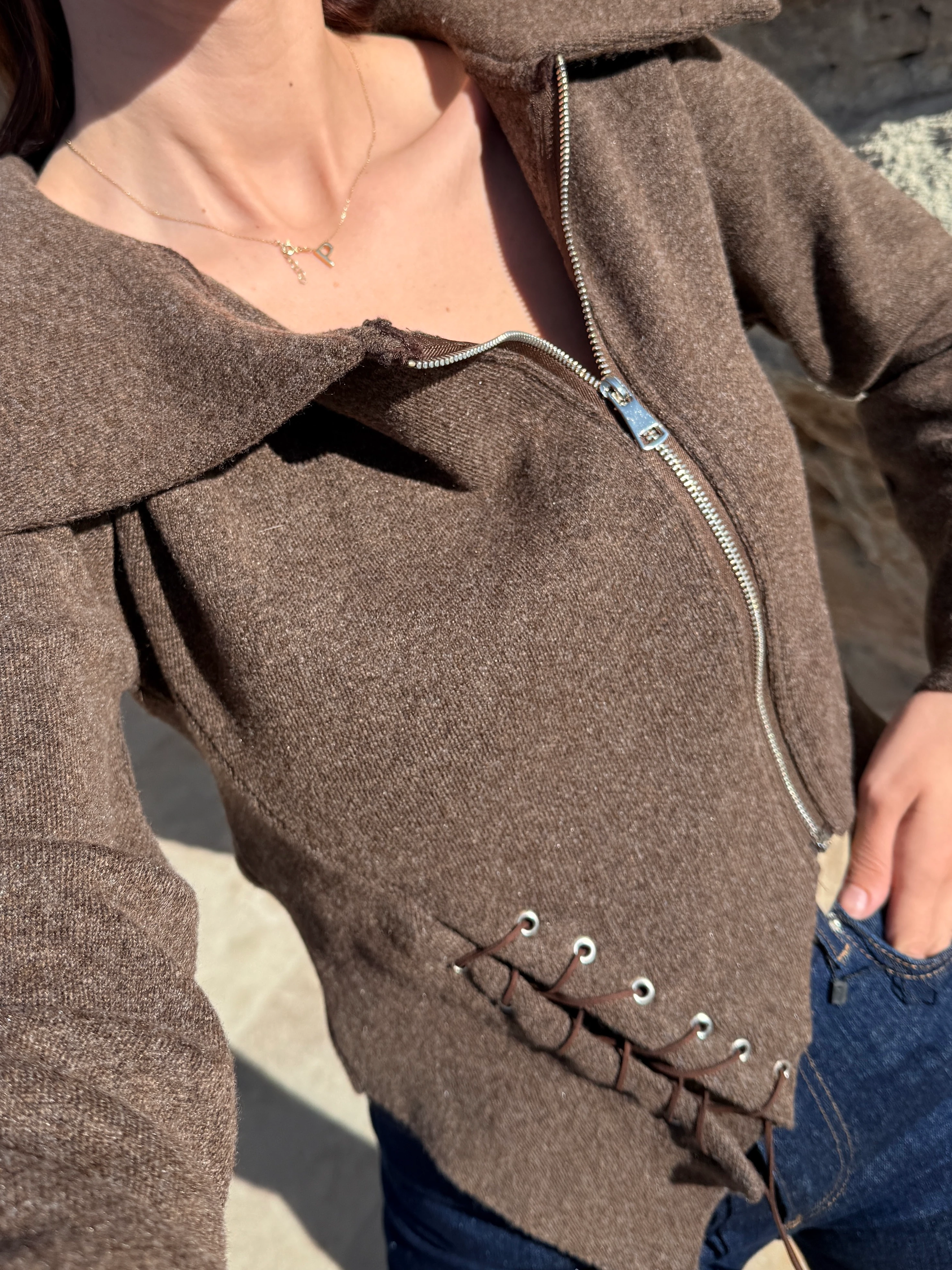 Bağcıklı Yan Yaka Triko Ceket 