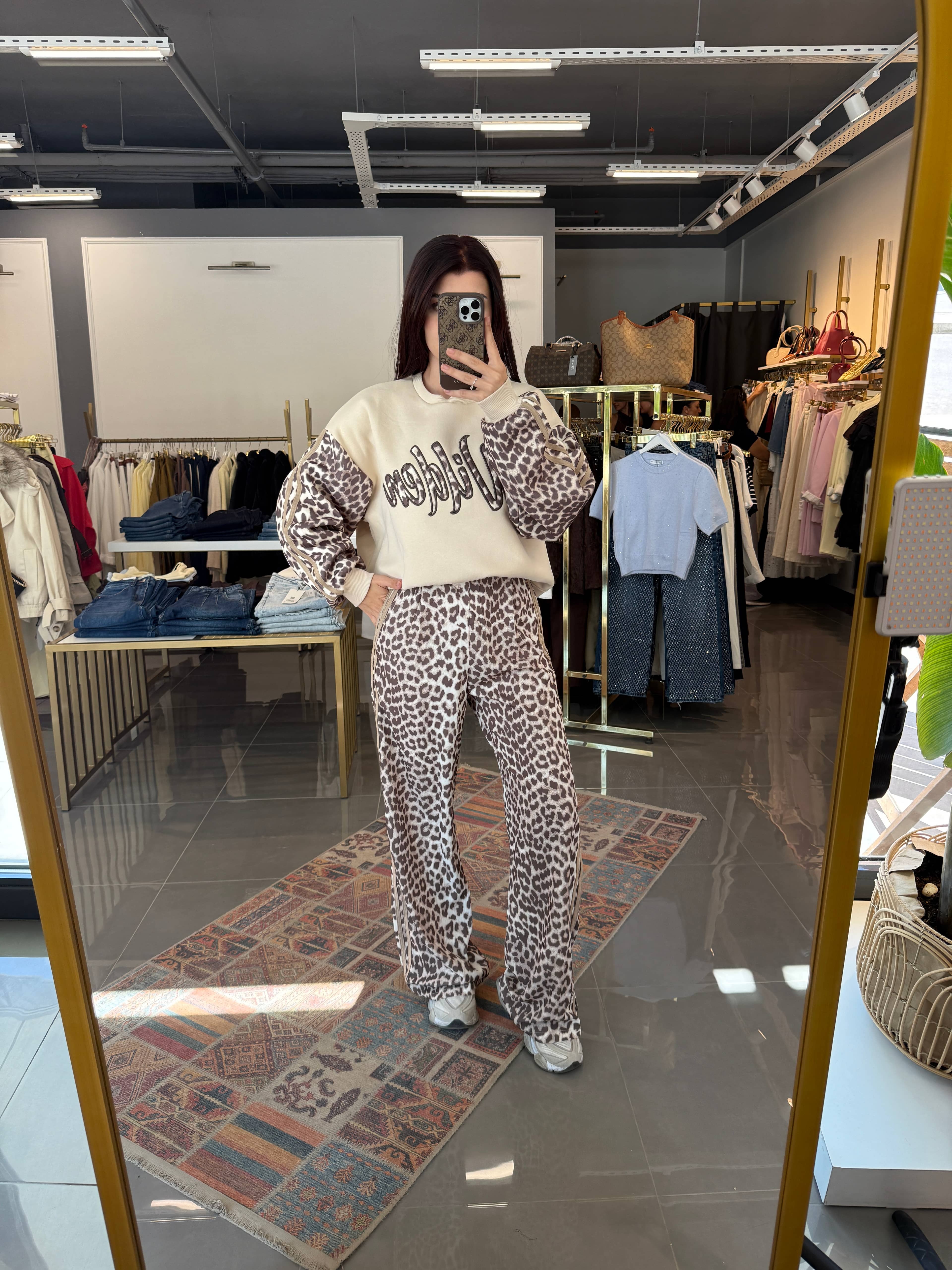 Oversize Wilden Sweats