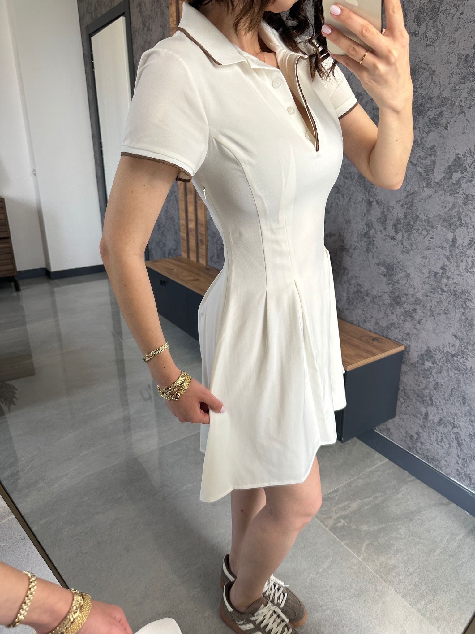 Lüks Kalite Polo Yaka Elbise 