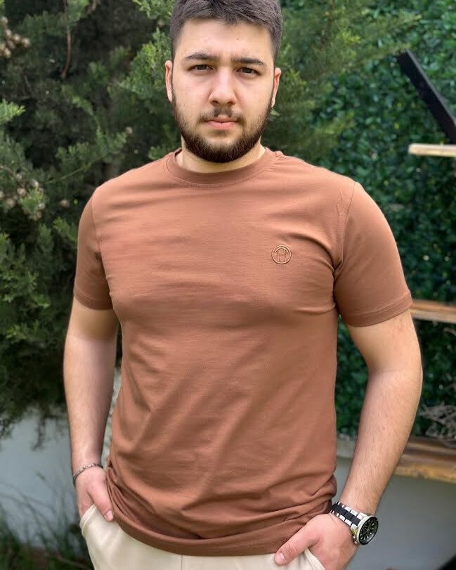  Regular Fit Bisiklet Yaka %100 Pamuk Kısa Kol Unisex Basic KAHVE Tişört