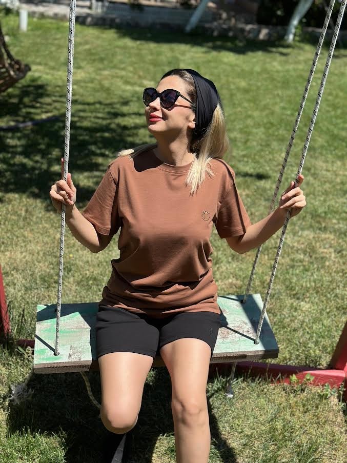  Regular Fit Bisiklet Yaka %100 Pamuk Kısa Kol Unisex Basic KAHVE Tişört