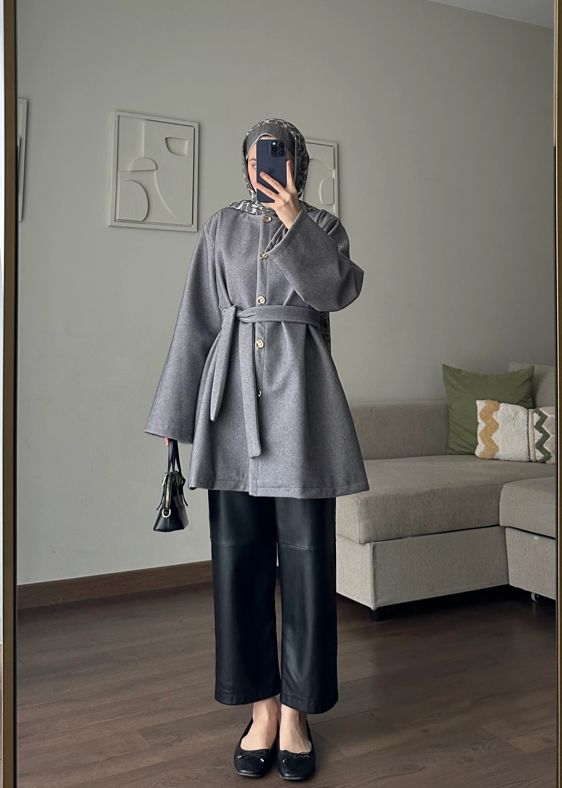 LUUQ KAŞE KABAN | Gri