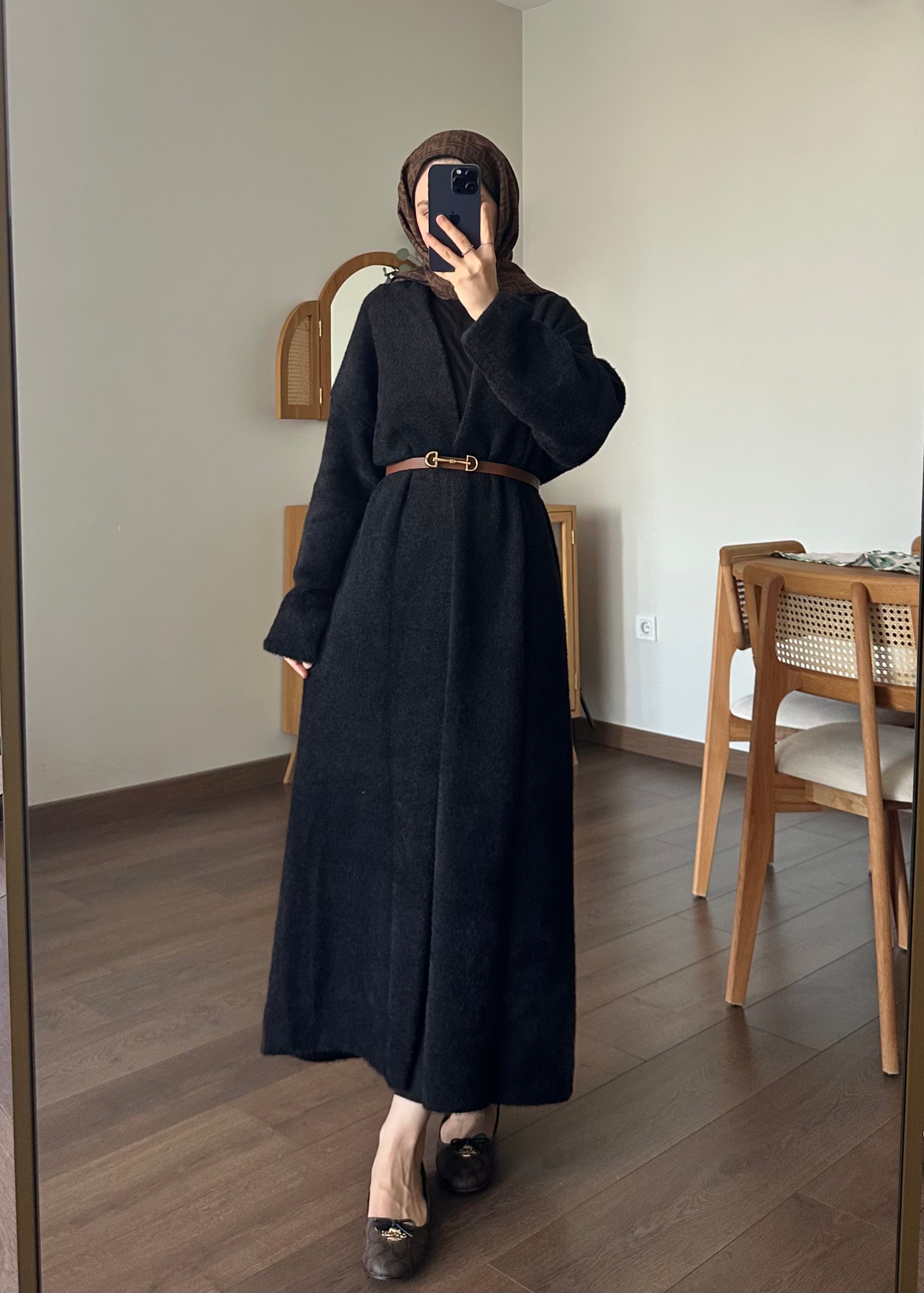 YUMOŞ HIRKA | Siyah 