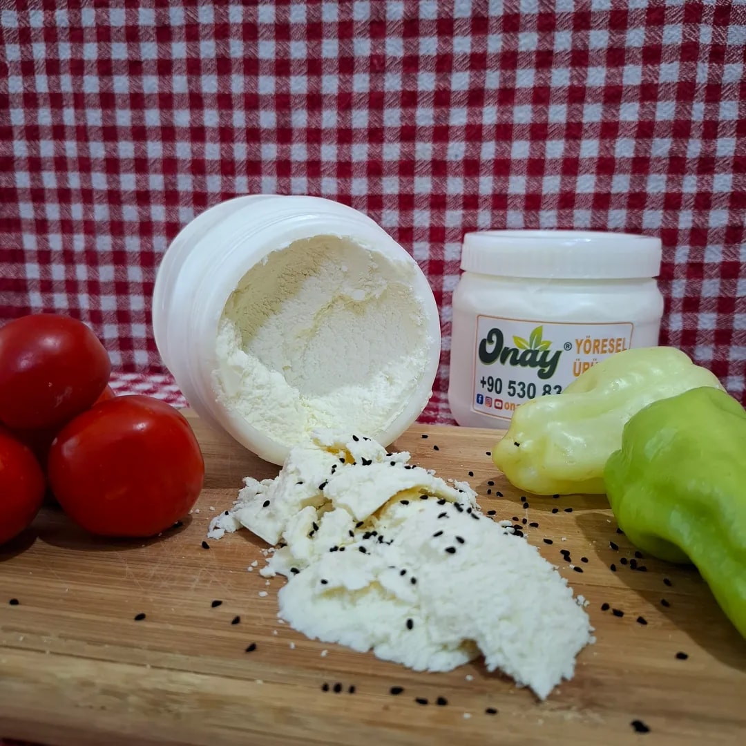 Onay Keçi Tulum Peyniri (820gr Bidon)