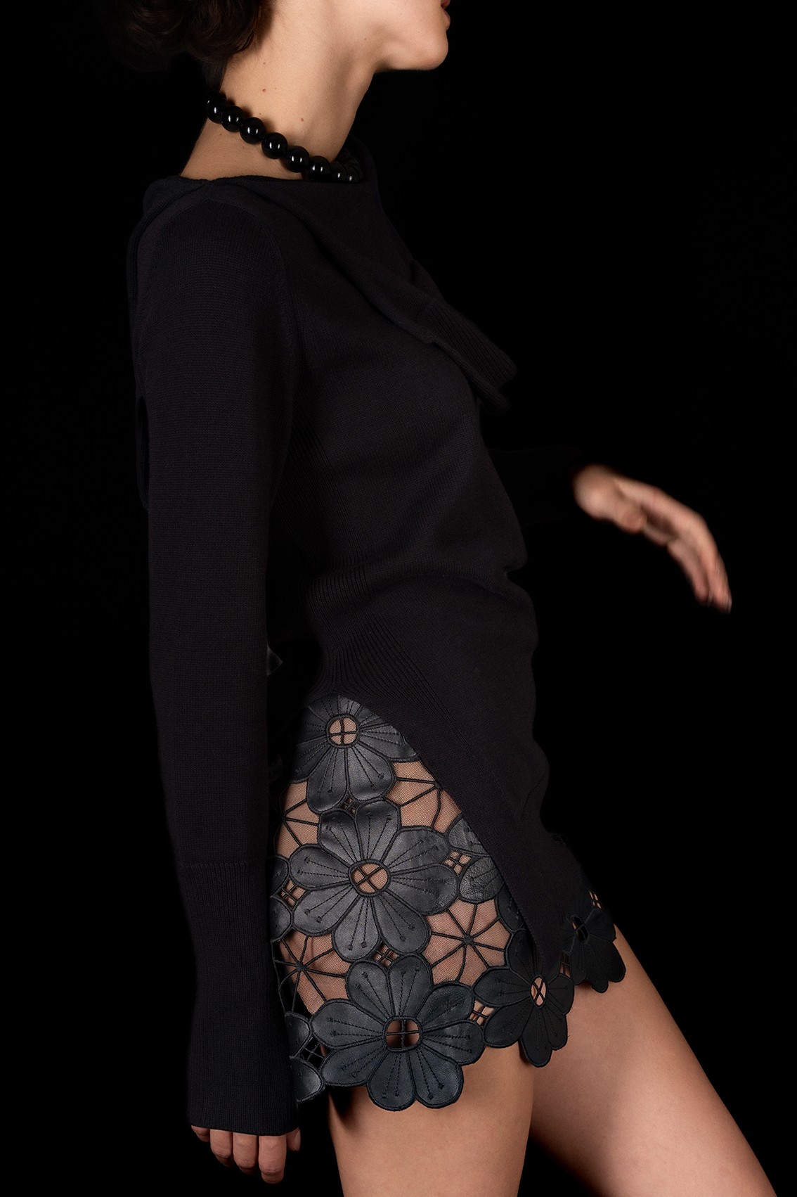 LIMITED EDITION - FLOWER OPEN-WORK MINI LEATHER SKIRT