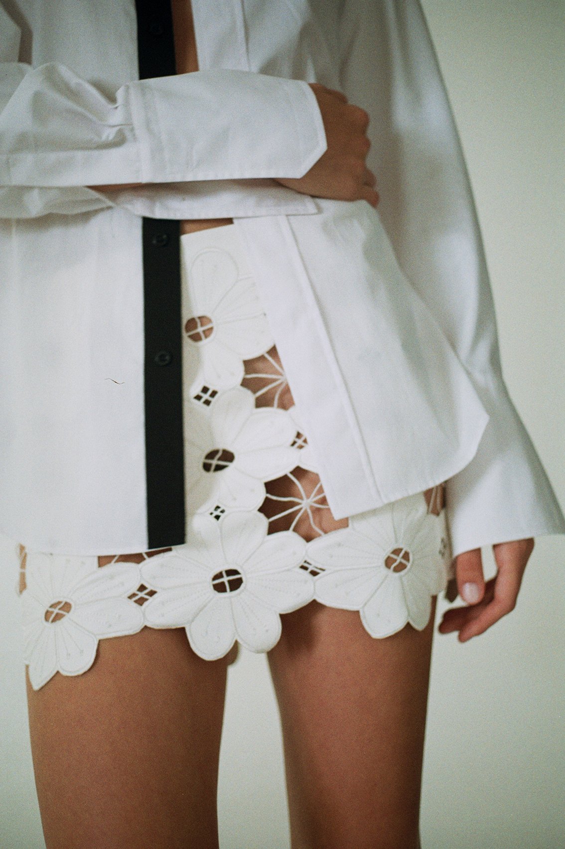 LIMITED EDITION - FLOWER OPEN-WORK MINI LEATHER SKIRT