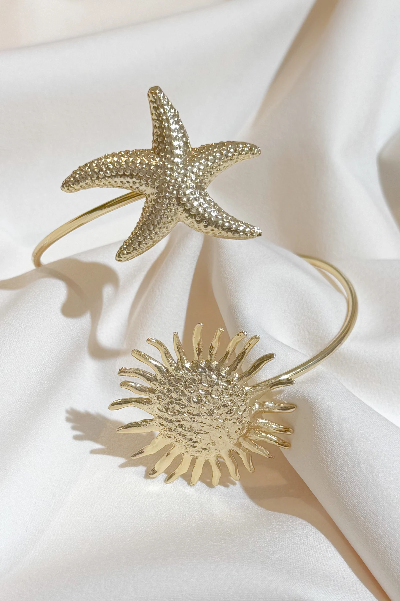 Altın Kaplama Yıldız ve Güneşli Pazı Bileklik