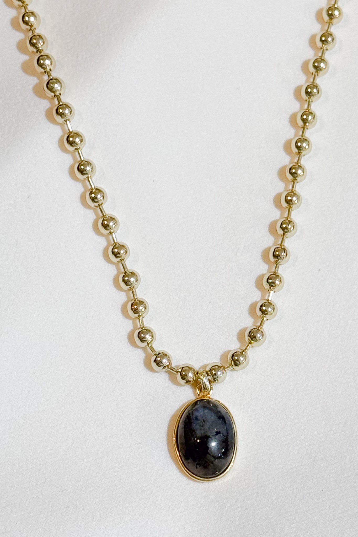 "Bold Luna" Kolye