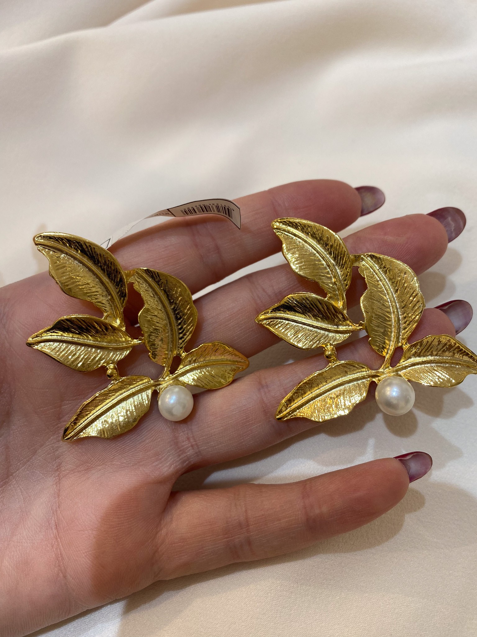 Helenistik Yaprak Detaylı Gold Küpe