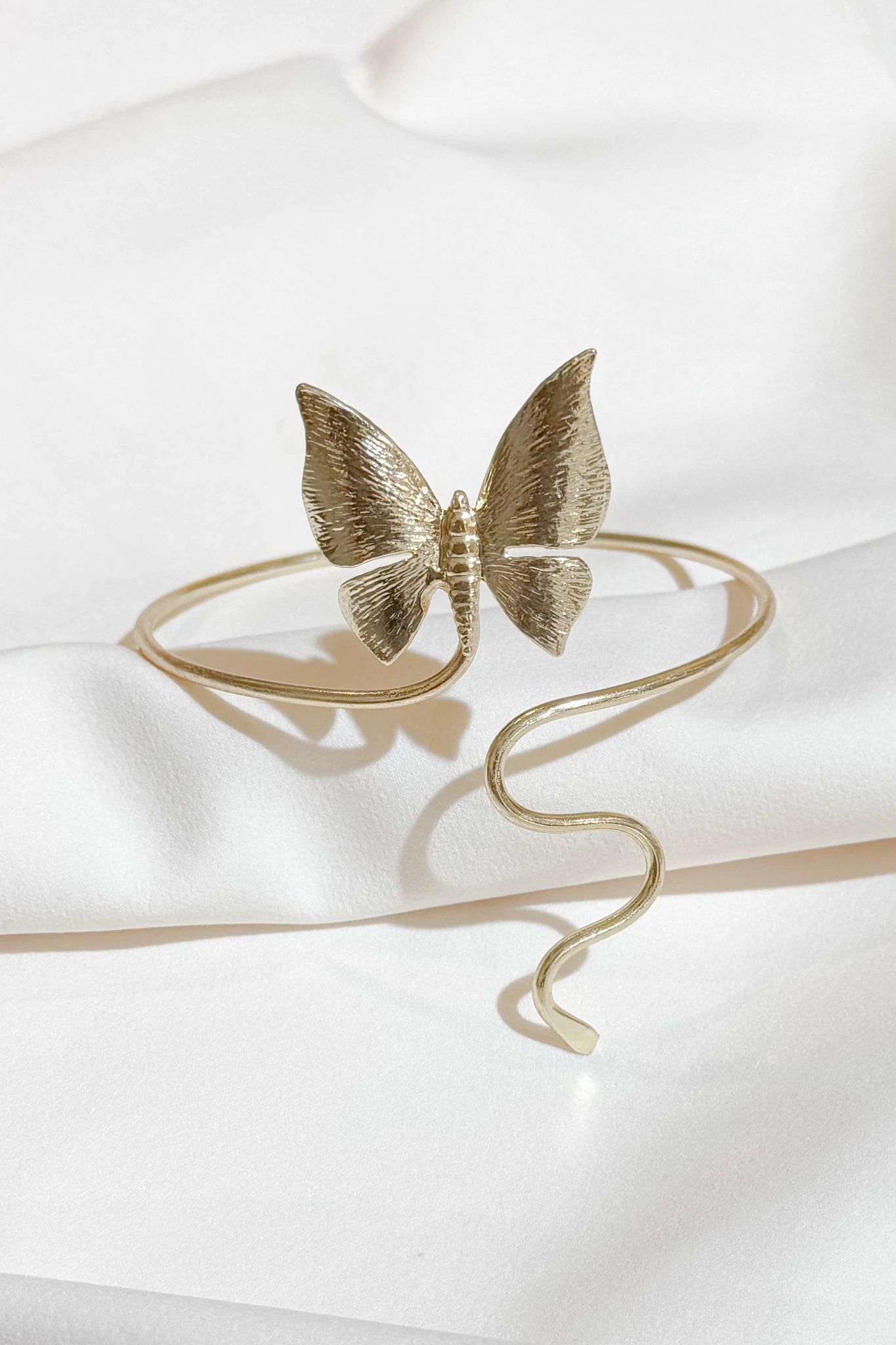 Altın Kaplama Kelebekli Pazı Bileklik