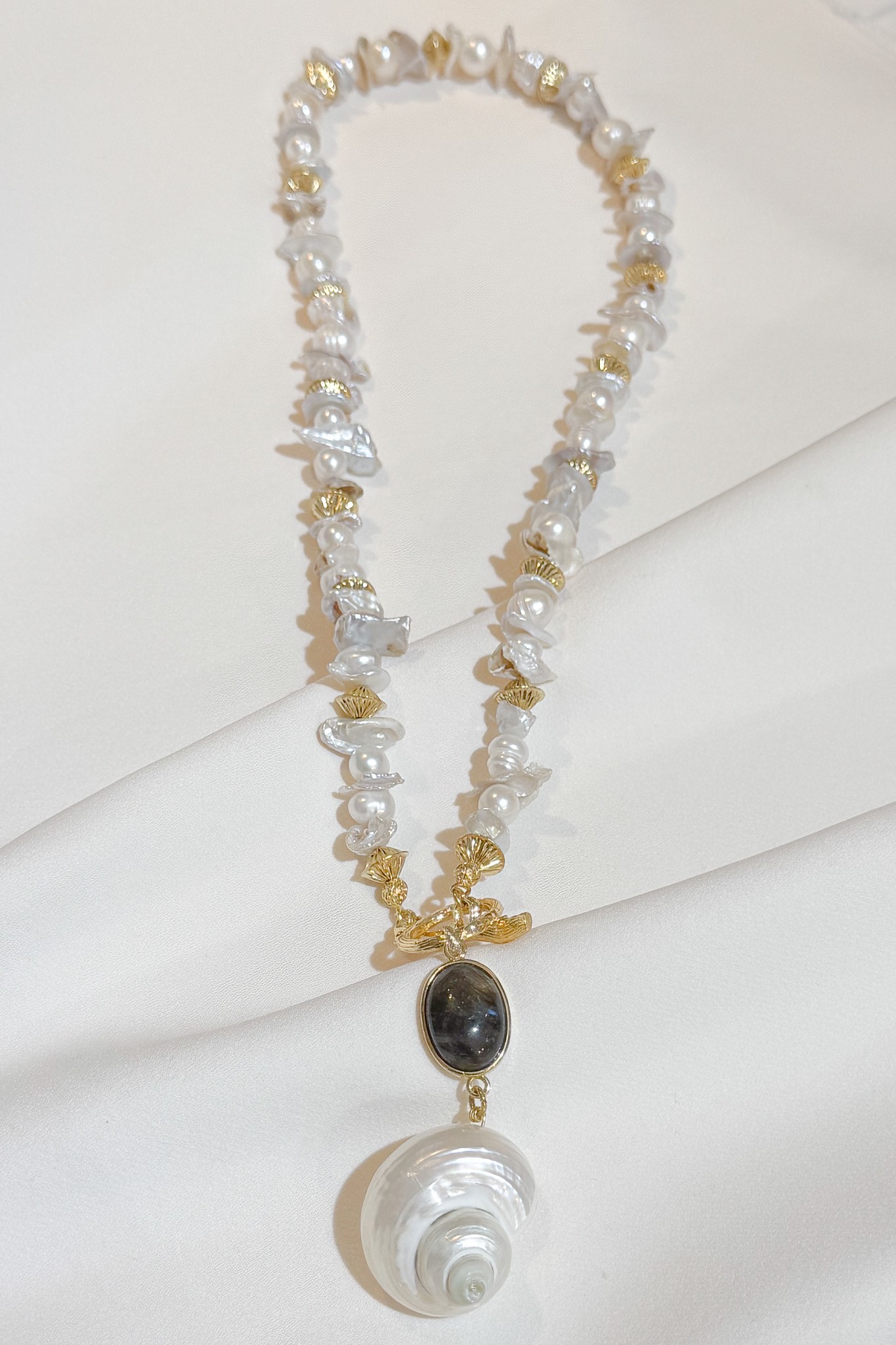"Siren Pearl" Kolye