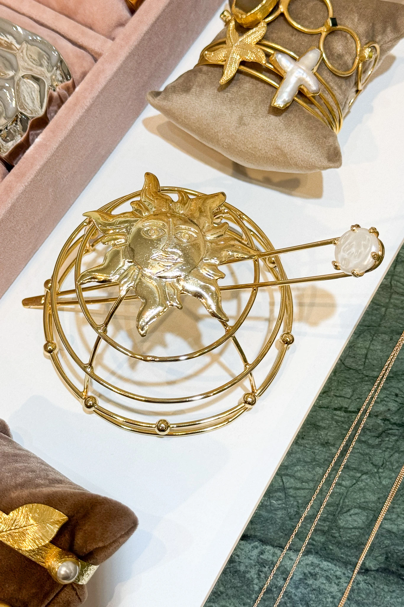 Güneş ve İnci Detaylı Saç Topuz Aksesuarı