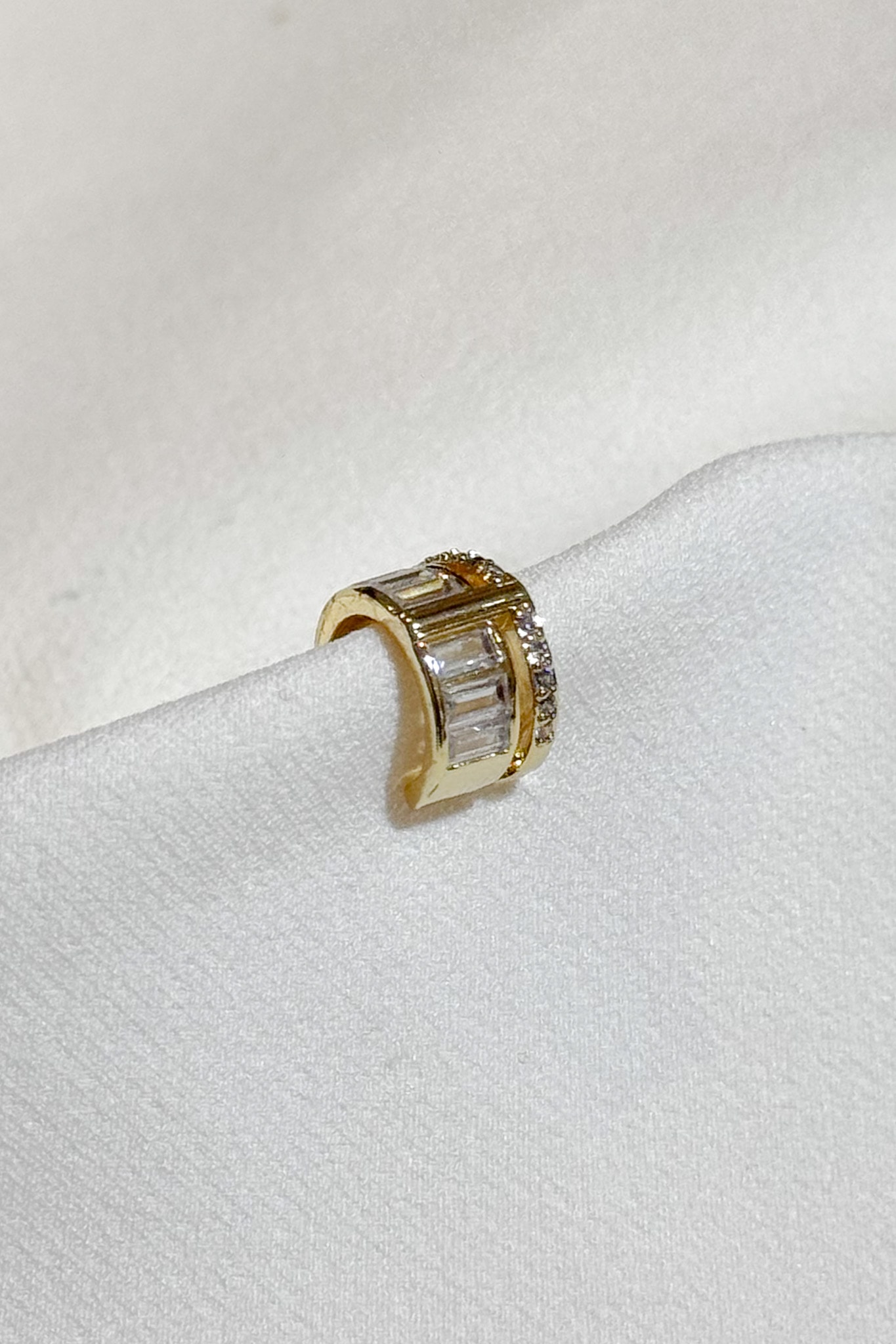 Çelik Earcuff