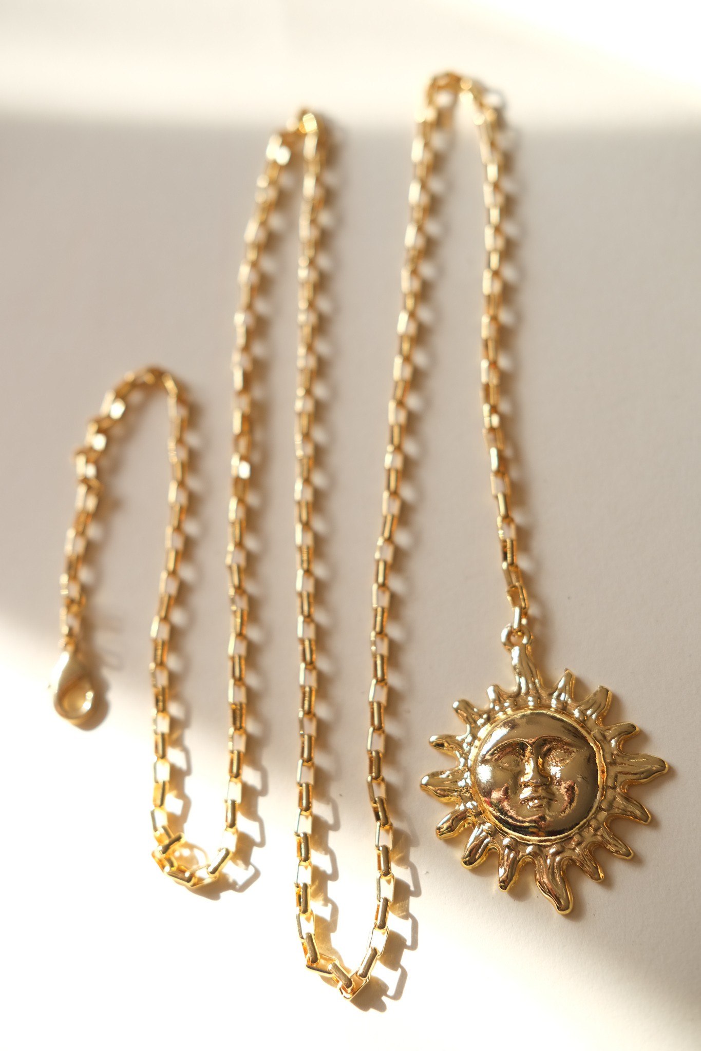 Güneş Charm Bel Zinciri, Happy Sun Face Celestial Belly Chain