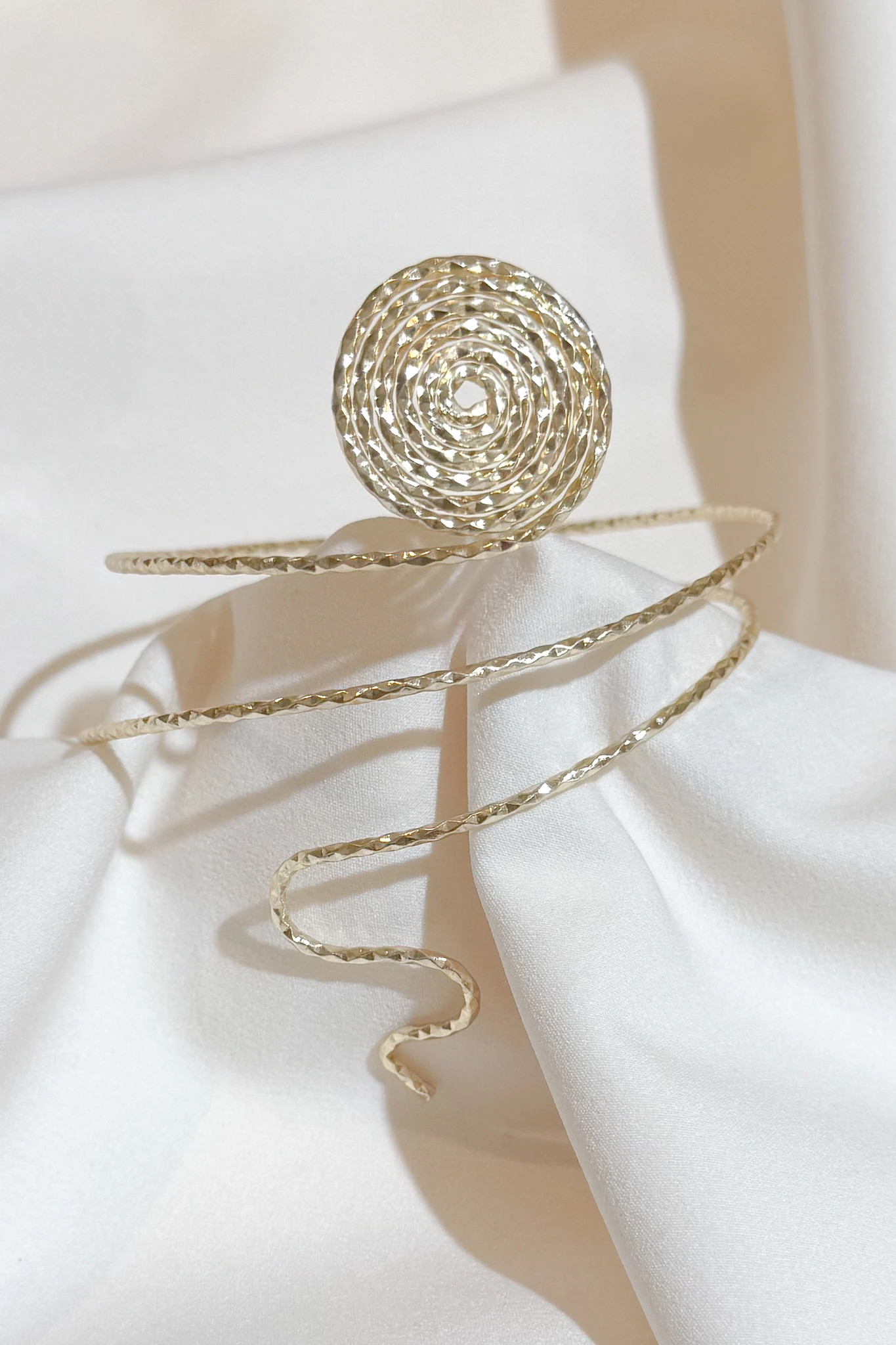 Altın Kaplama Tasarım Pazı Bileklik