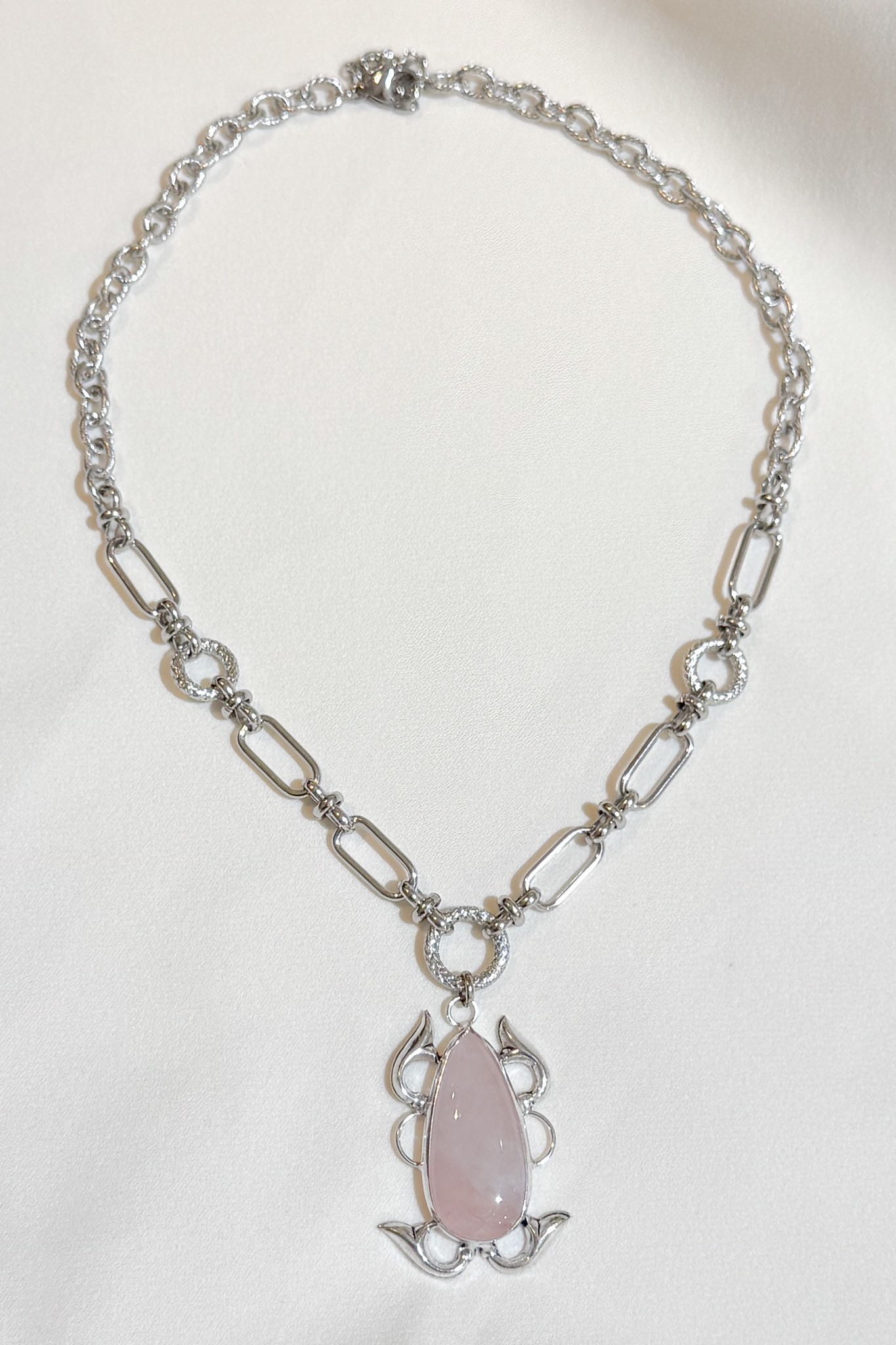 "Luna Rose" Kolye