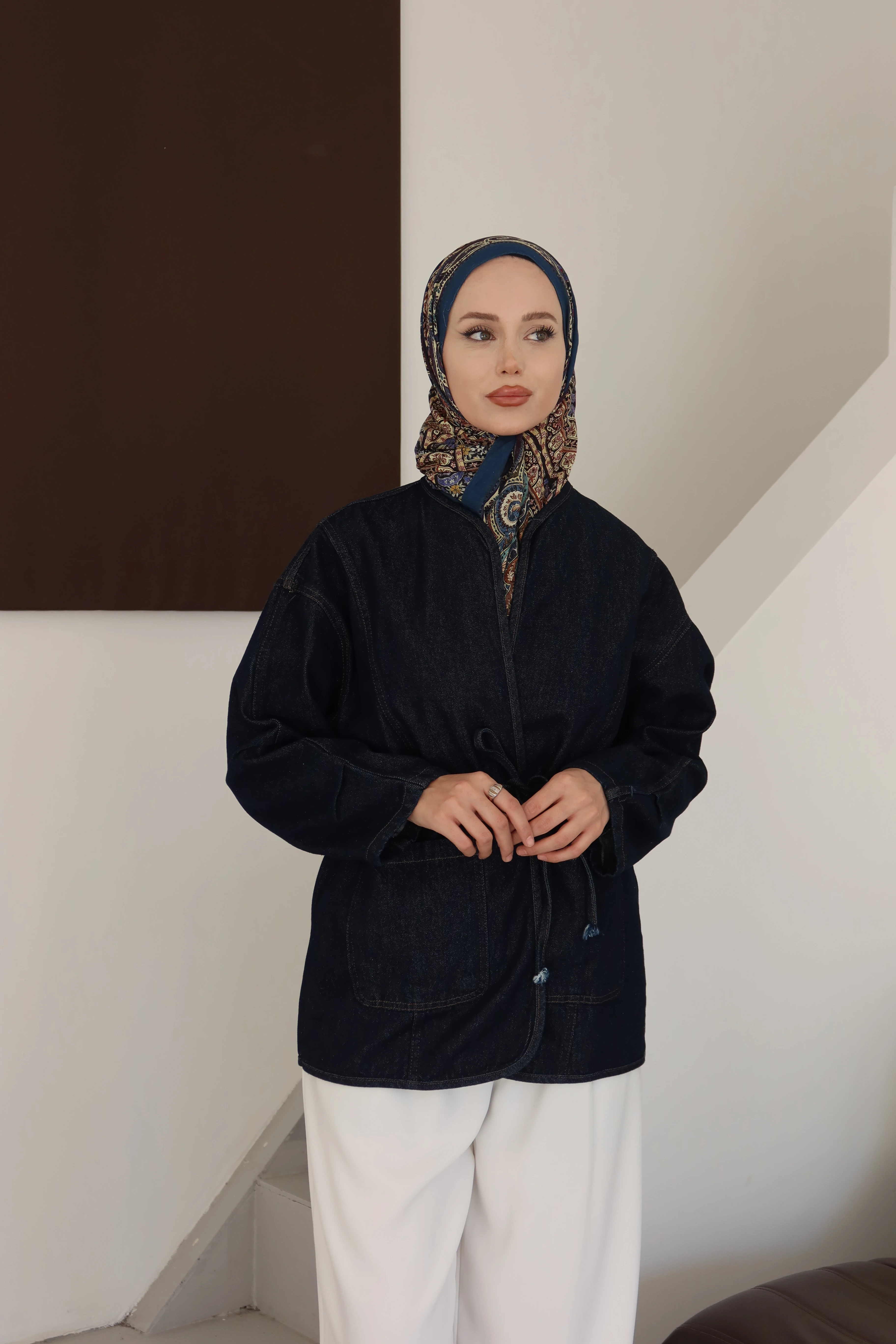 Biye Detaylı Tesettür Ceket