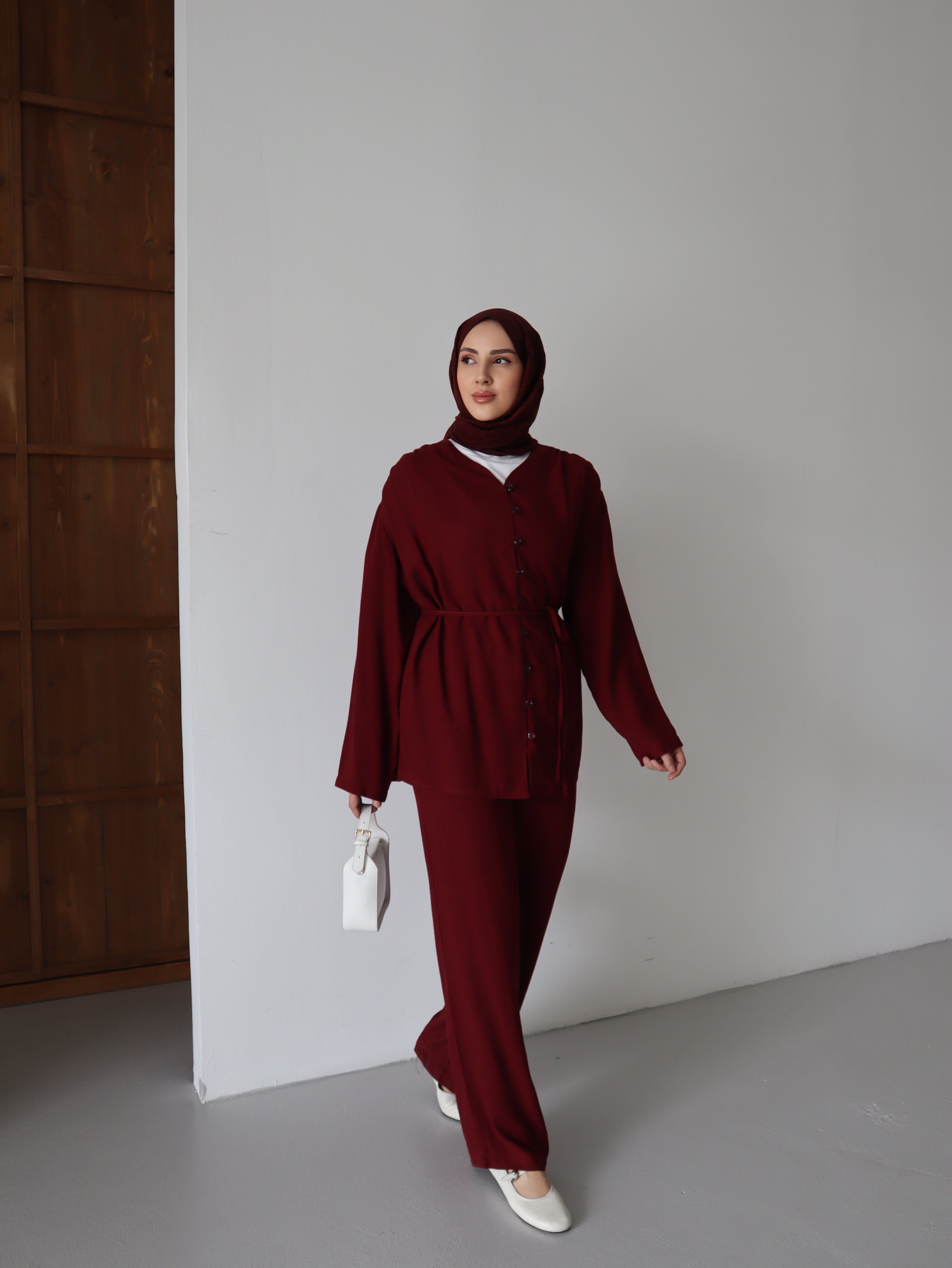 Düğme Detaylı Keten Tesettür Takım - Bordo