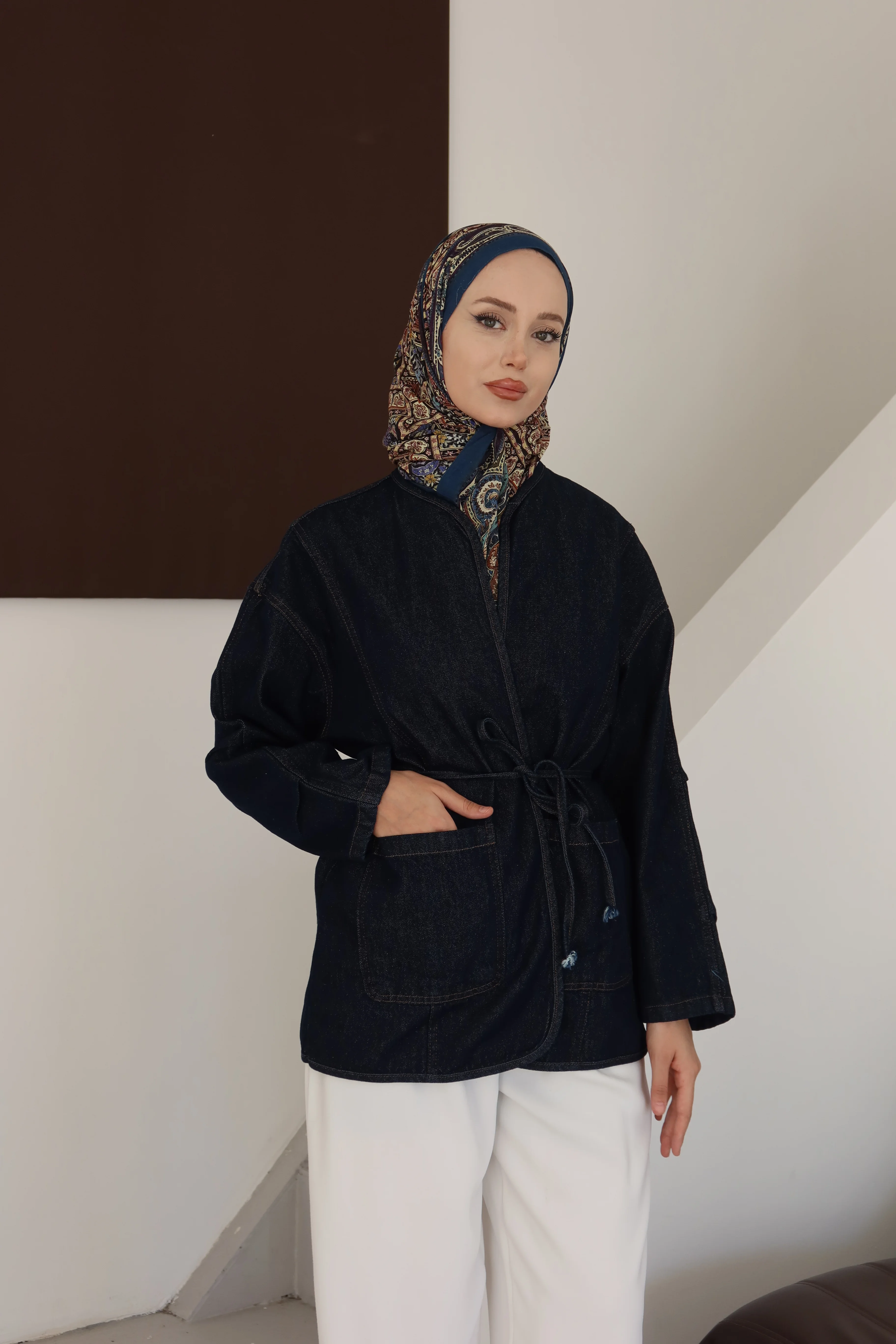Biye Detaylı Tesettür Ceket