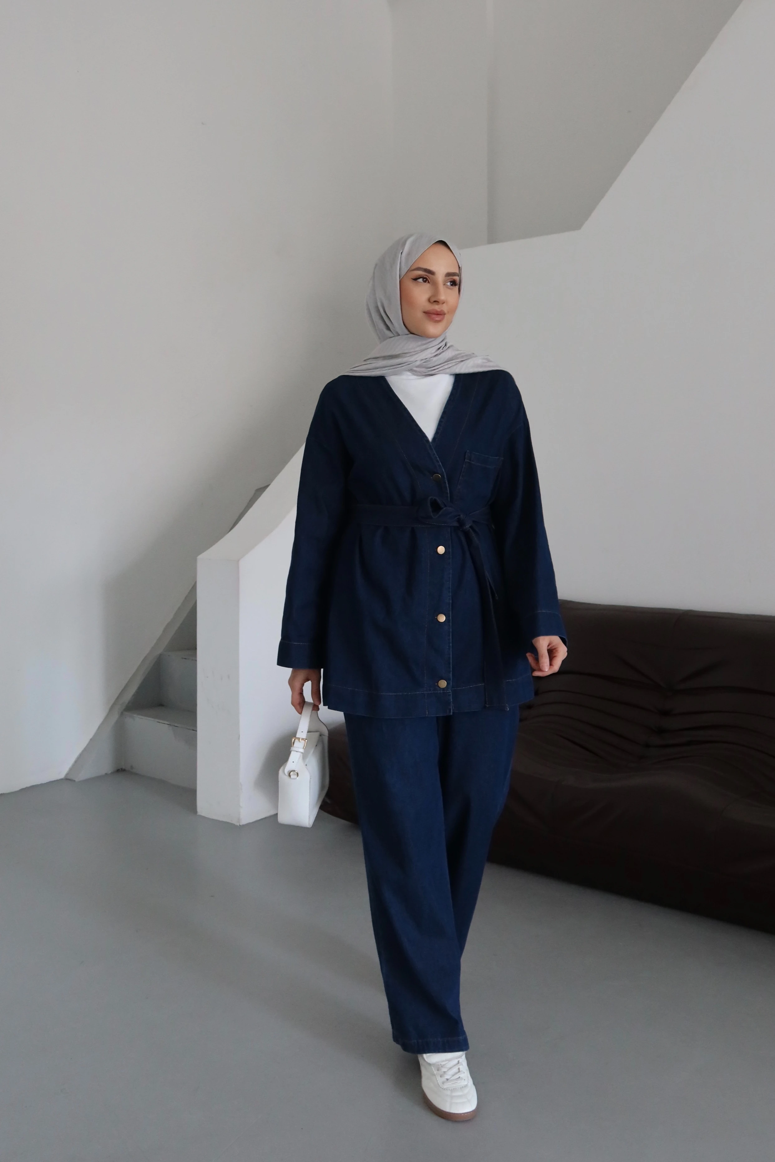 Kemer Detaylı Tesettür Kot Takım