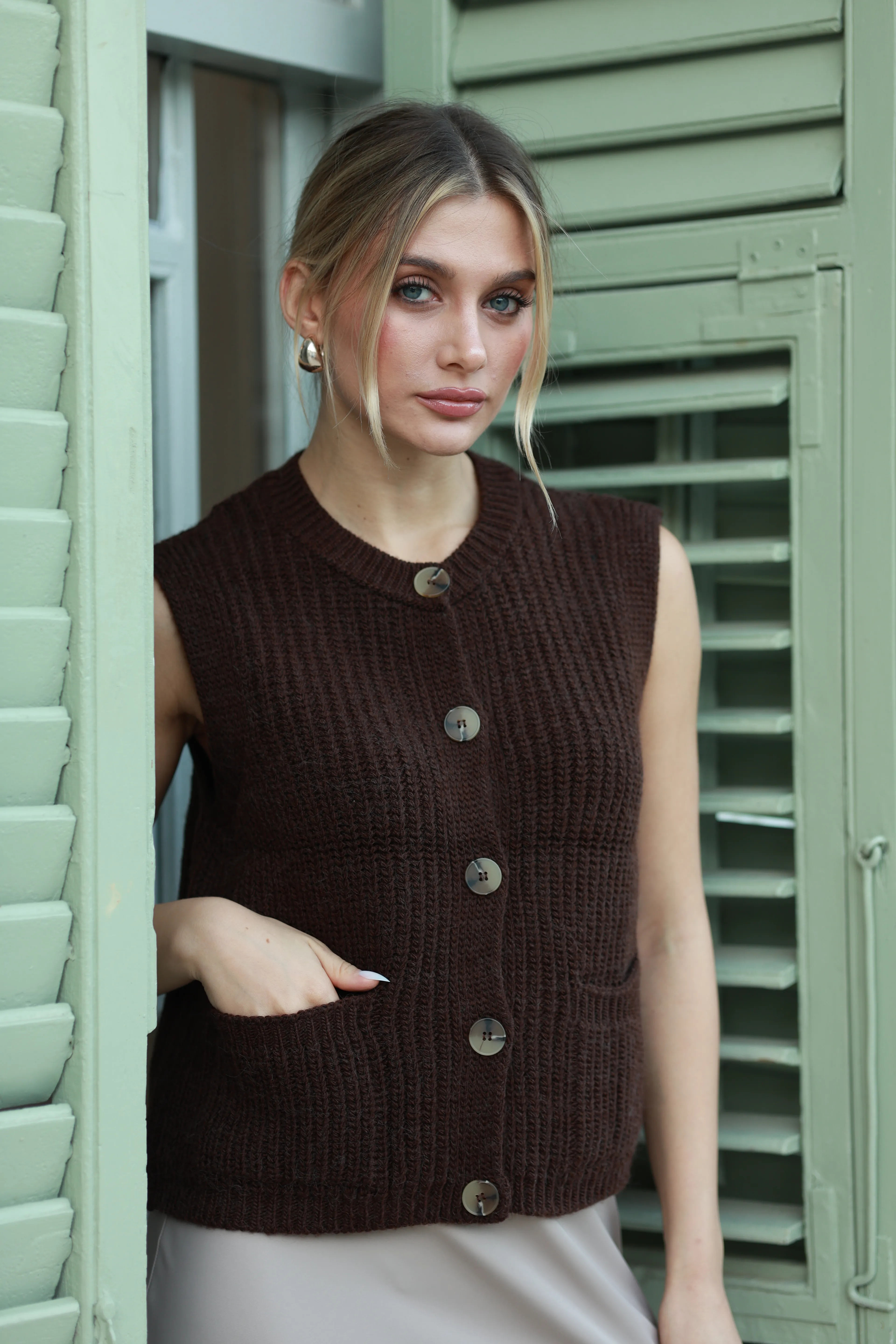 ÇİFT CEPLİ DÜĞMELİ SÜVETER