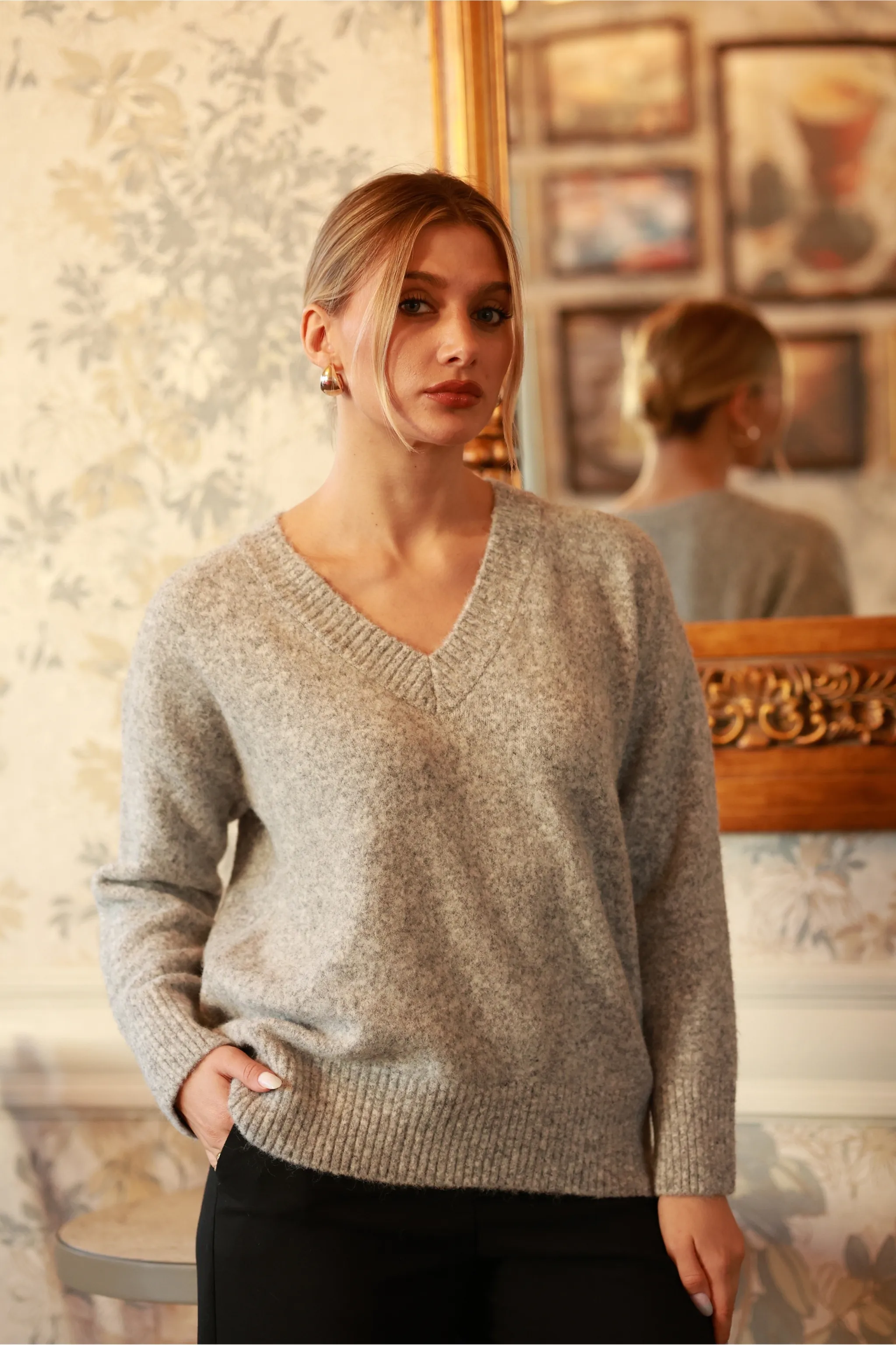 V YAKA OVERSİZE KAZAK