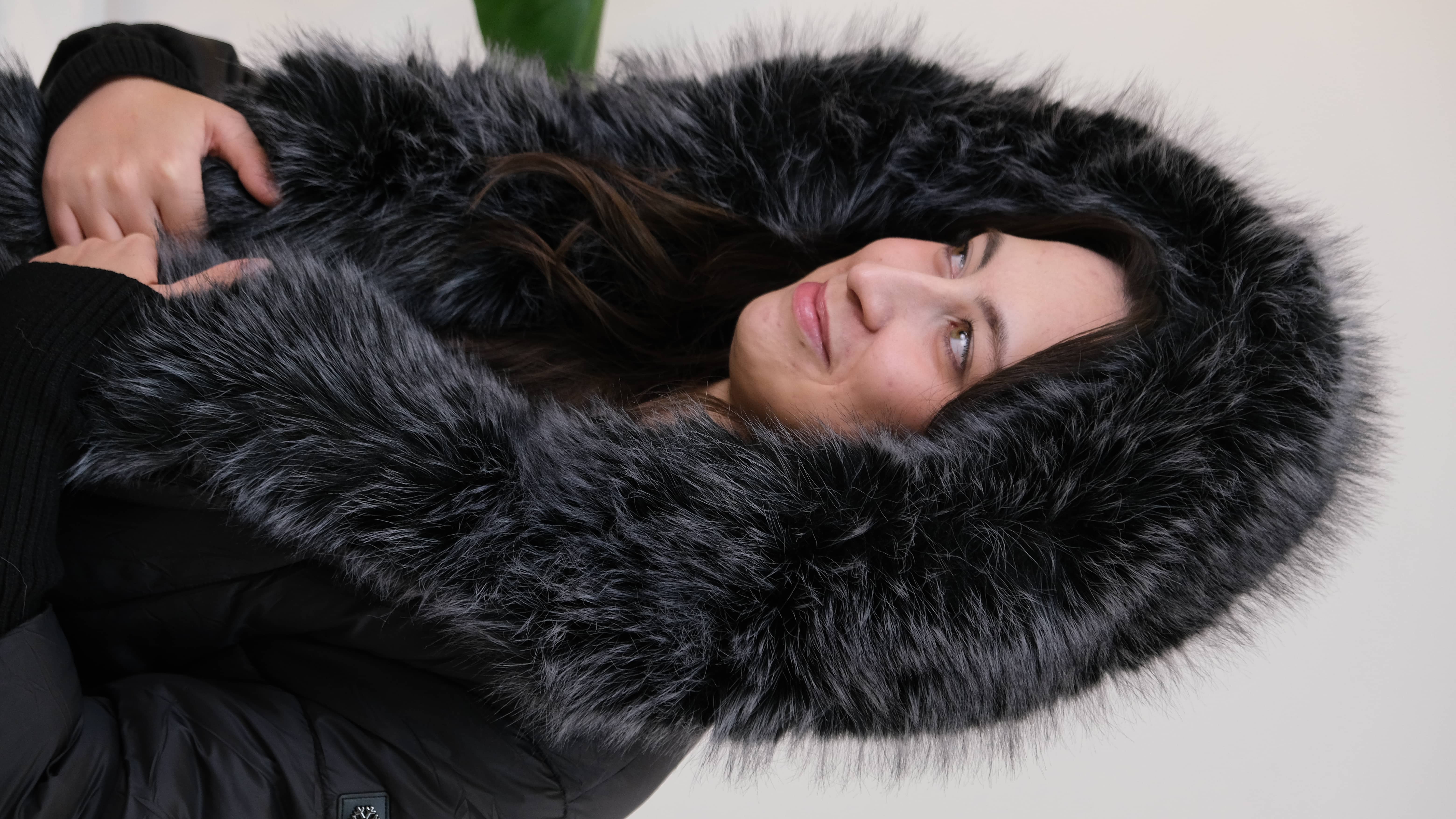 İtalyan Kapüşonlu Kürklü Kollar Örgü Detaylı Premium Mont