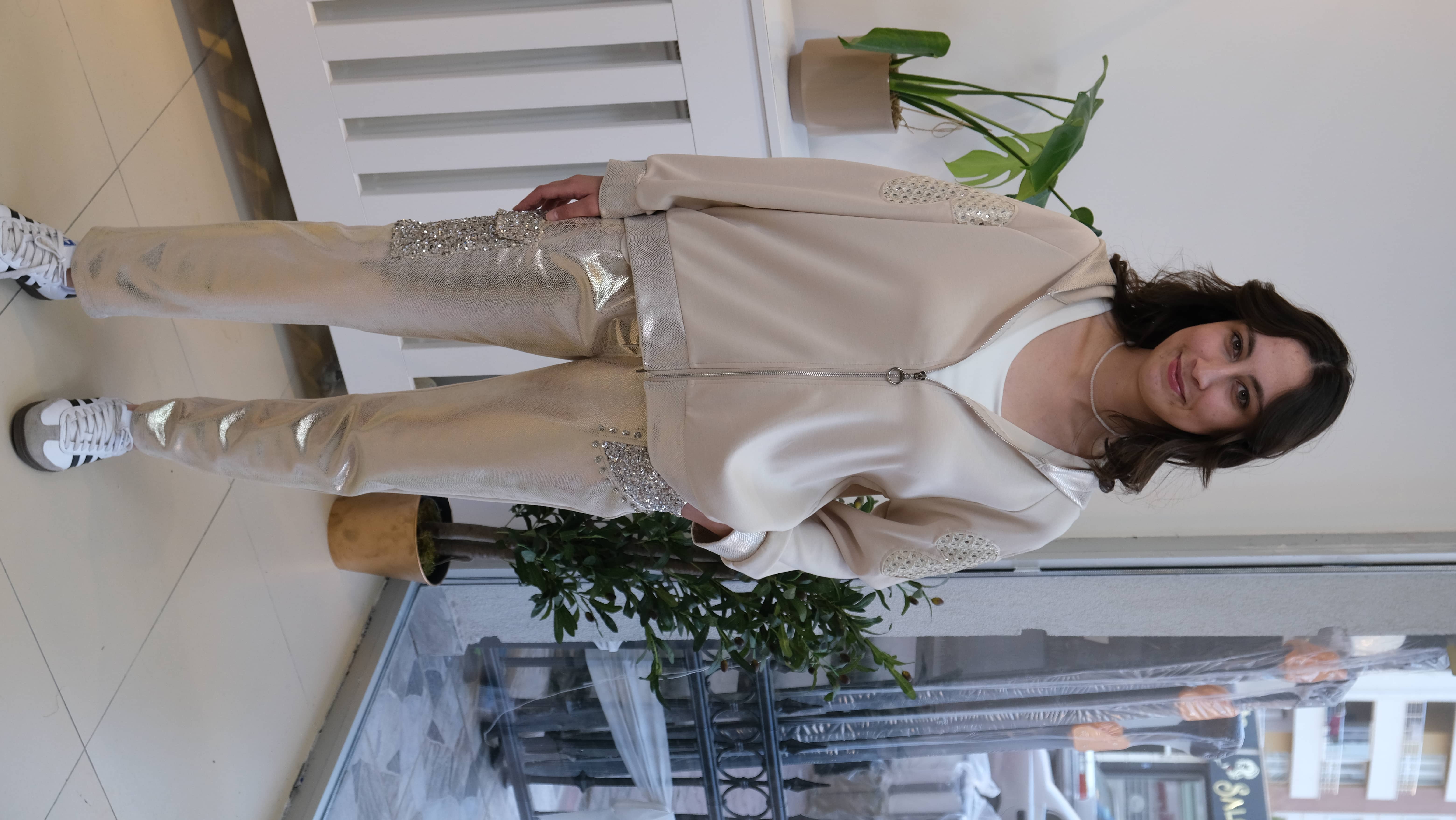 İtalyan Cepler Payetli Boru Paça Bel Lastikli Oysho Pantolon   - Krem