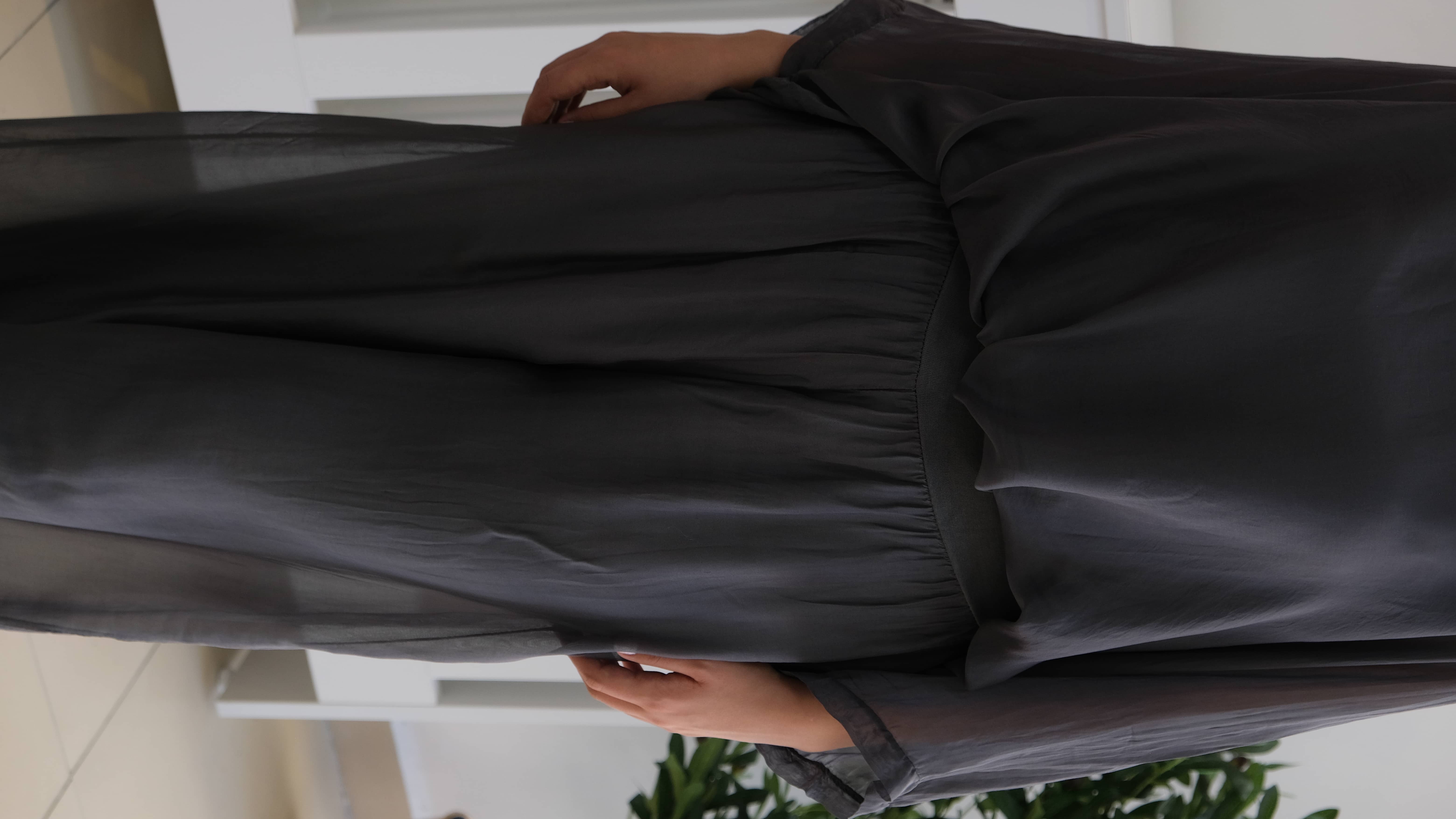 İtalyan Yarasa Kol Bol Paça Pantolonlu İpek Takım