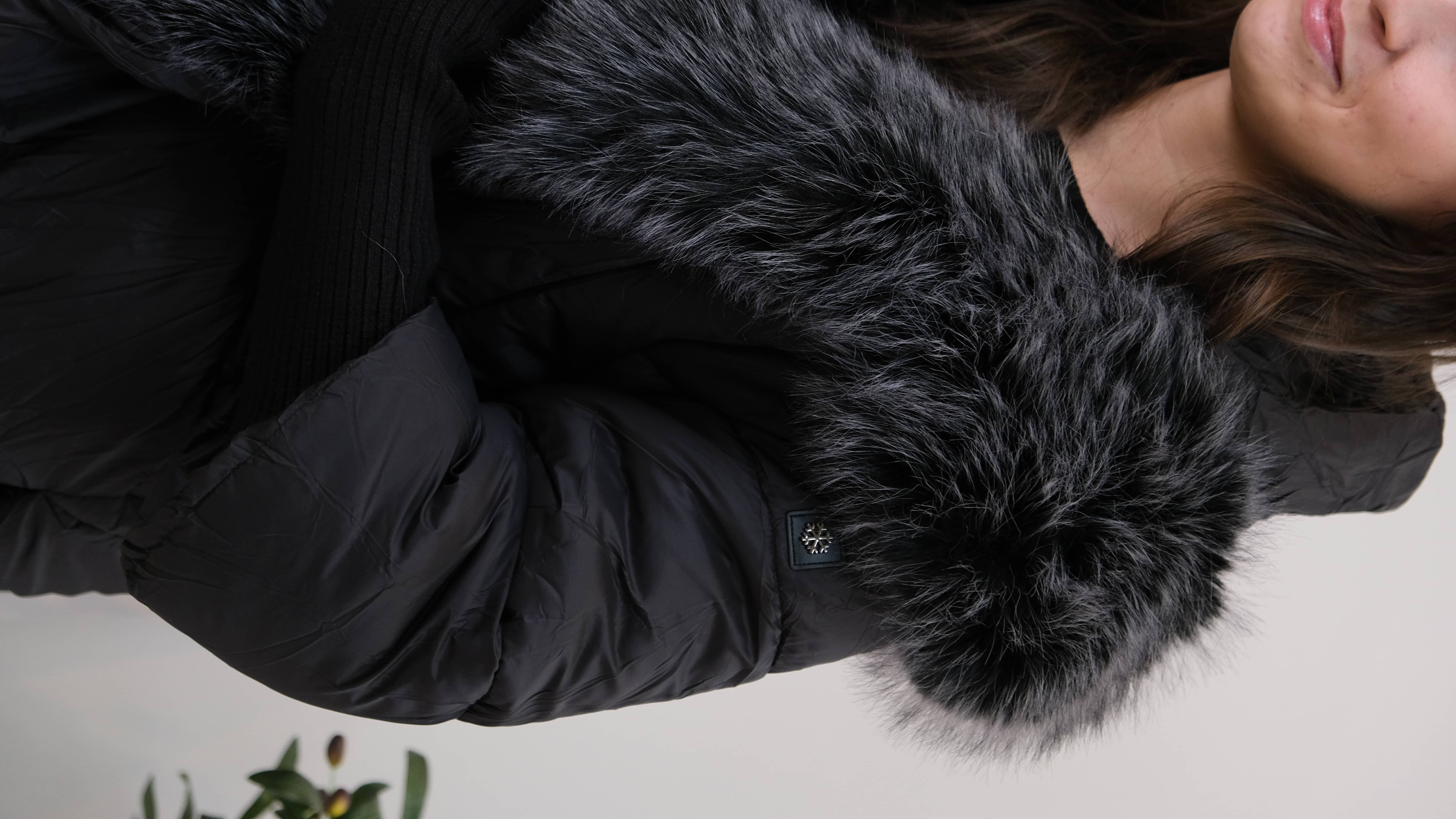 İtalyan Kapüşonlu Kürklü Kollar Örgü Detaylı Premium Mont