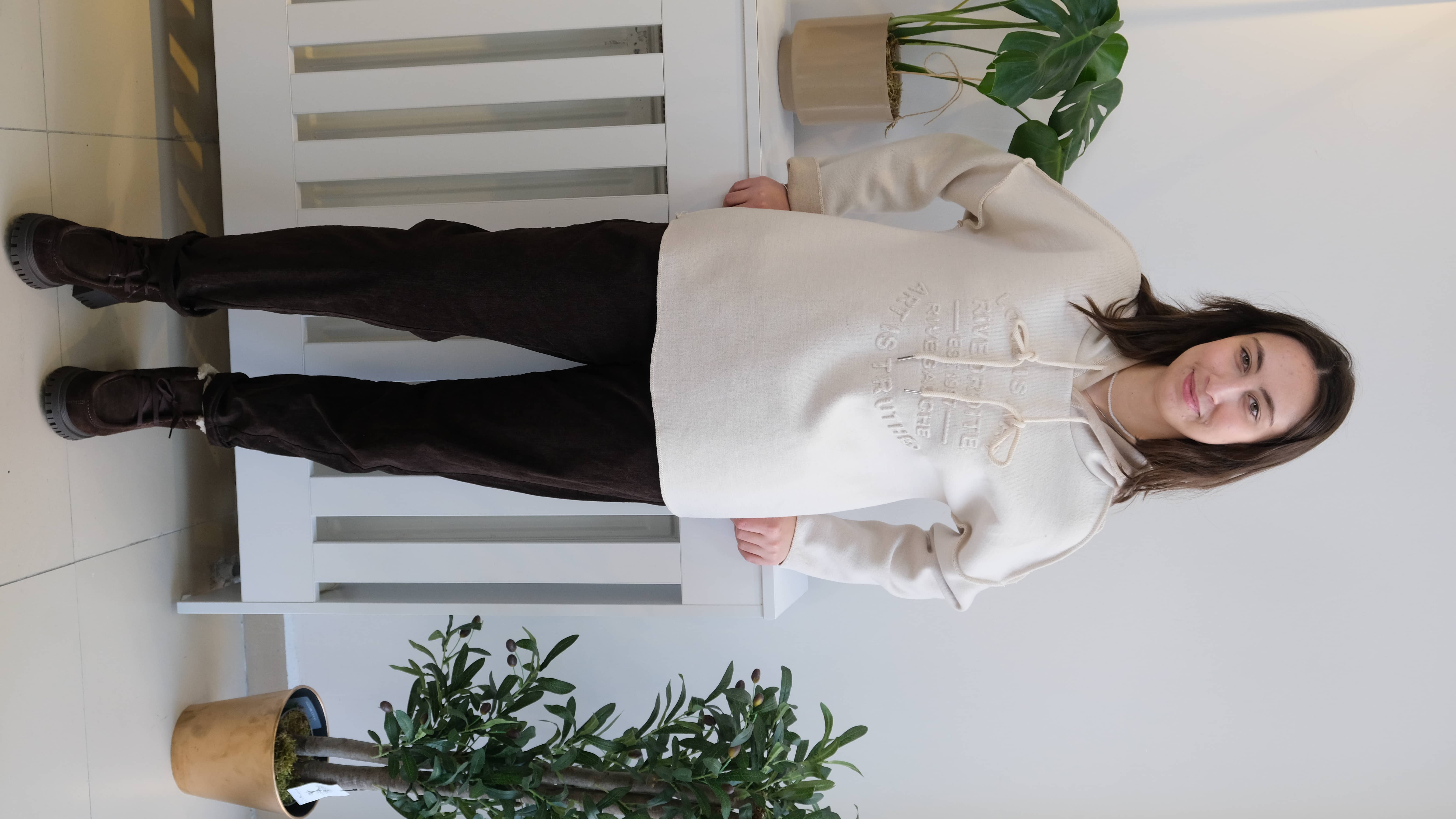 İtalyan Kapüşonlu Kabartma Yazı Detaylı Çelik  Örgü Sweet - Bej