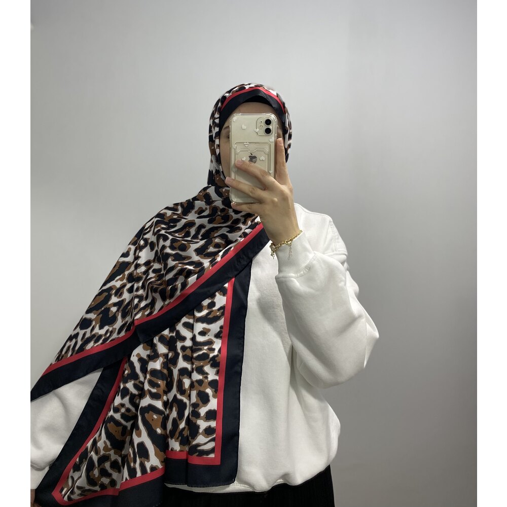 Leopar desen pamuk ipek şal