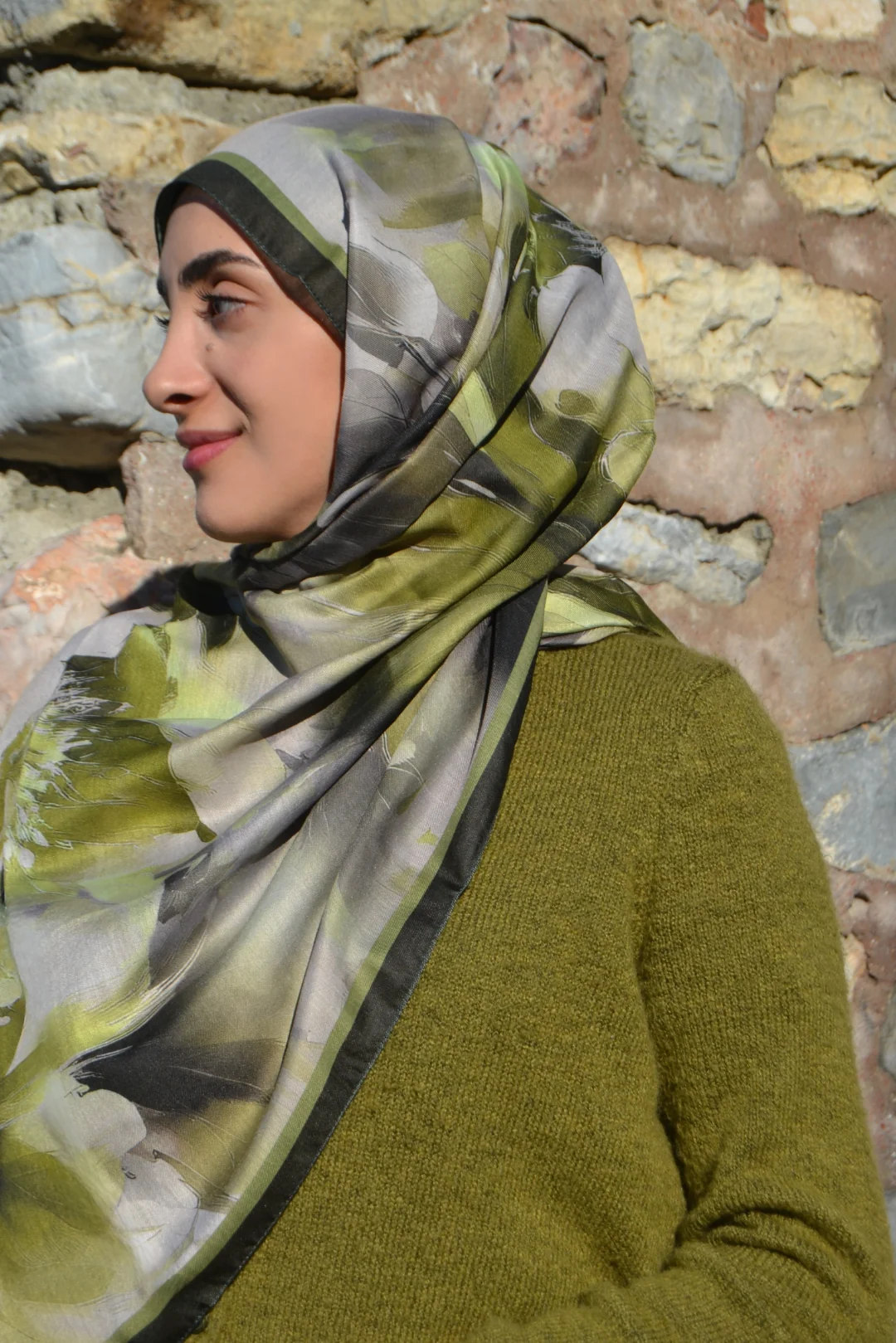 Liora Desenli Pamuk Şal - Haki