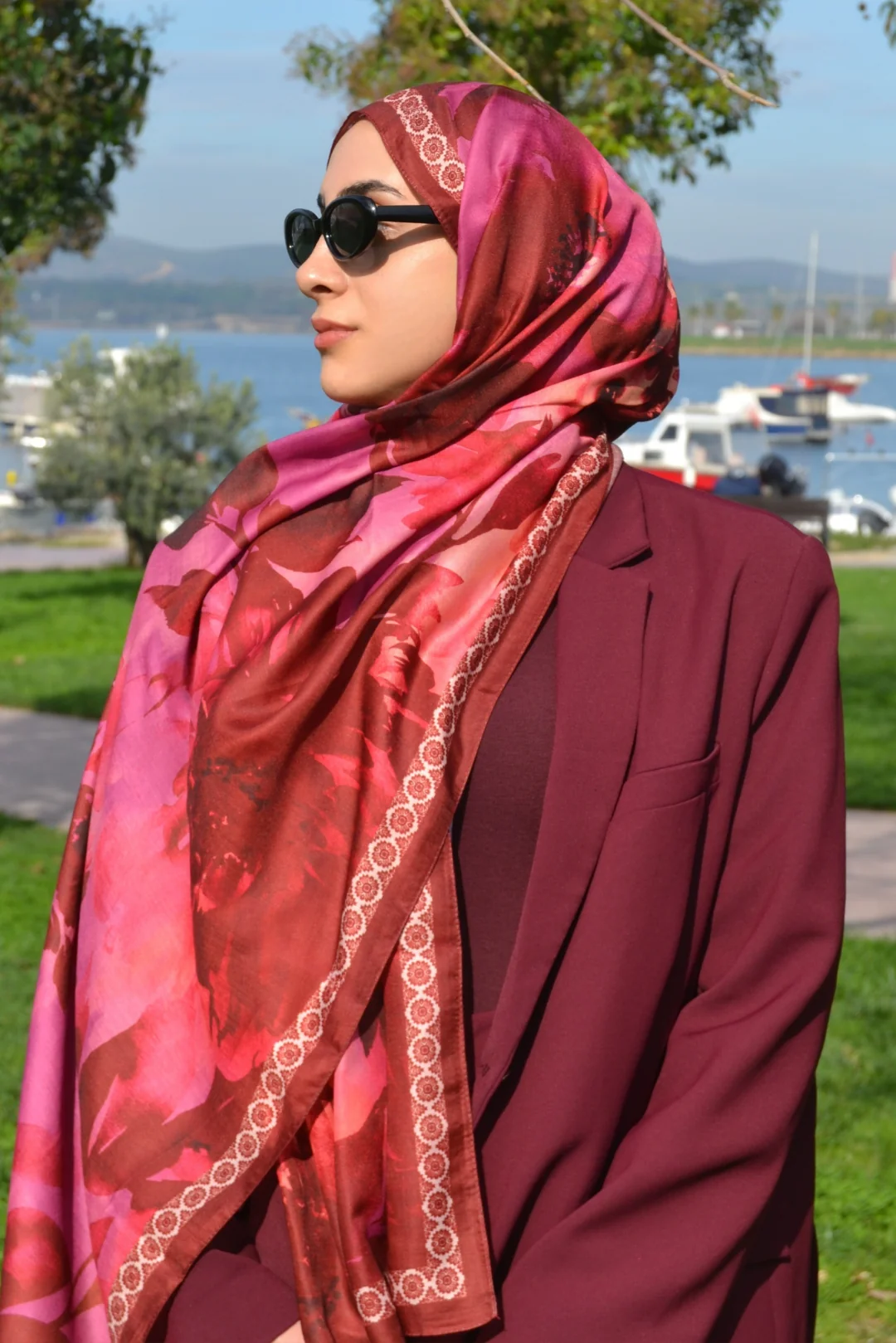 Nora Desenli Pamuk Şal - Kırmızı