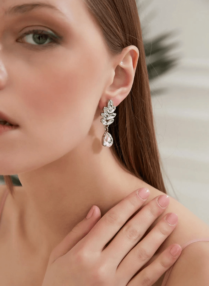 Leaf Earring, Dangle Earring, Stone Leaf Earring, Wedding Earrings, Bridal Earrings, Trending Earring, Women Earring, Daintily Everyday Earring, Women Gifts