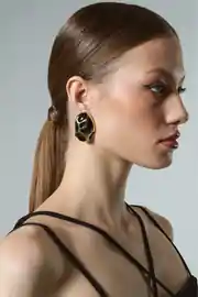Siyah
