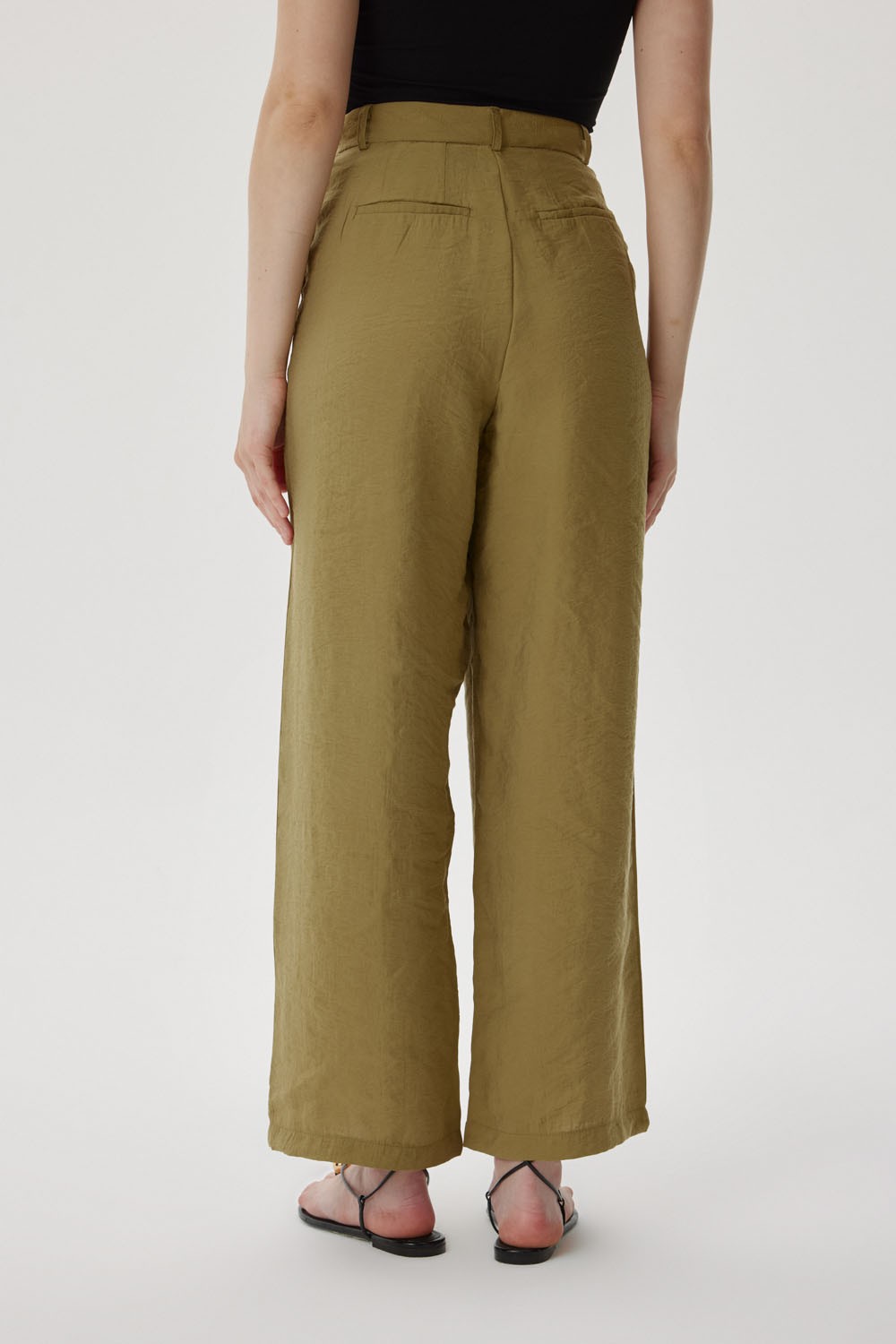 PİLE DETAYLI PANTOLON