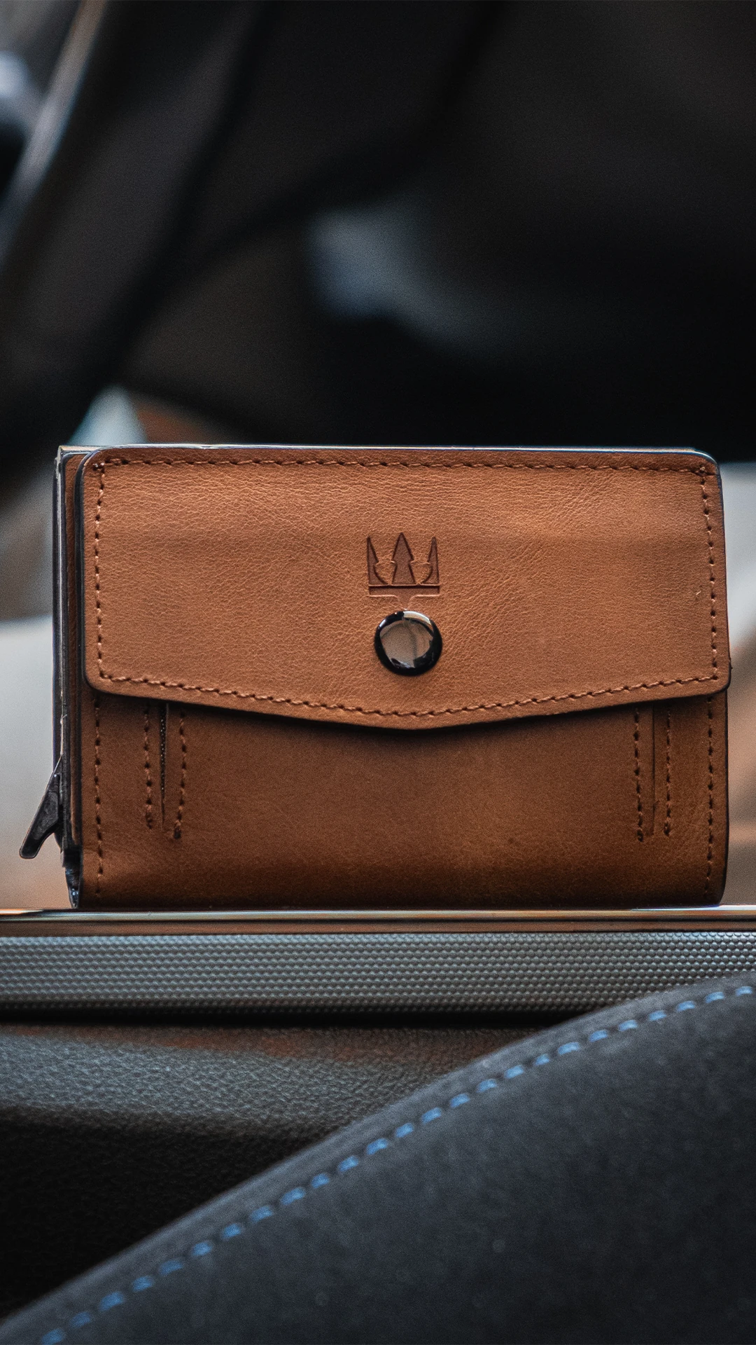 Airtag Mekanizmalı Cüzdan