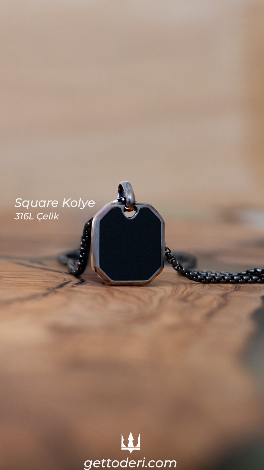 Square Çelik Kolye