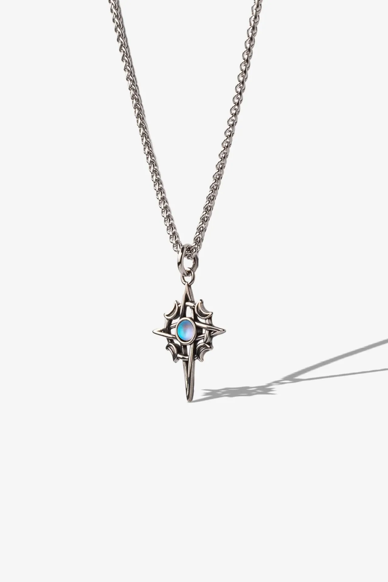 Mavi Yıldız Celik Kolye
