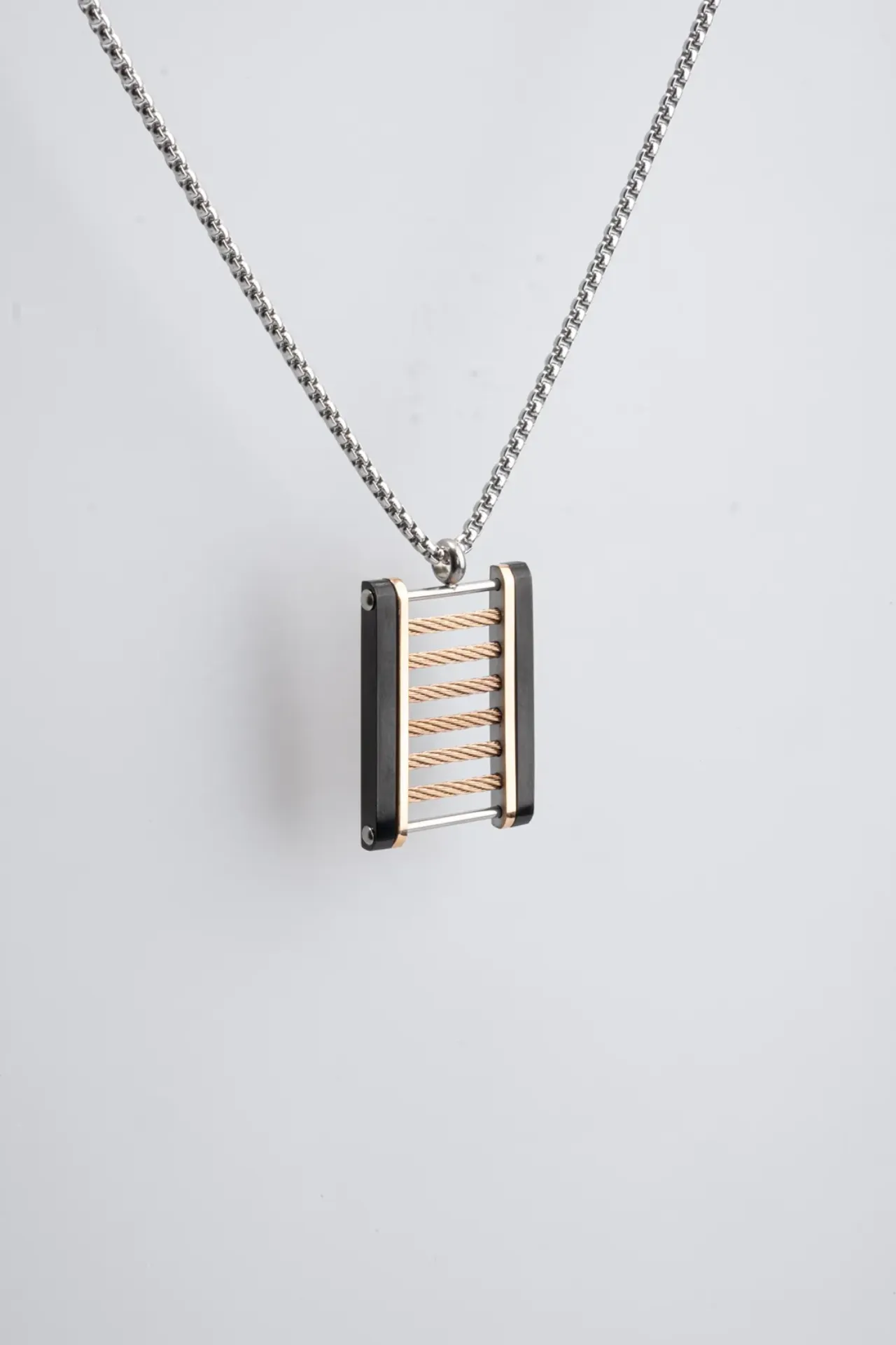 Steel Step Çelik Kolye