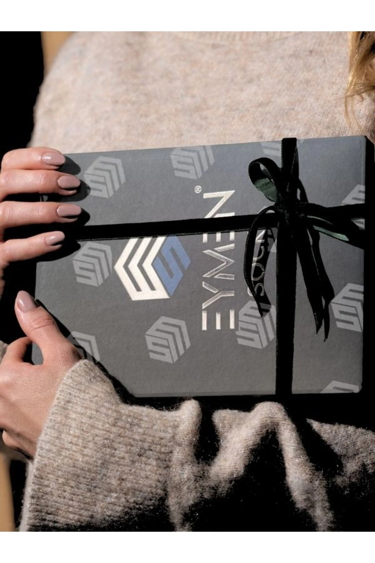 12'li Bambu Erkek Soket Çorap Tek Renk Füme - Premium ,dikişsiz, Baklava Desen, Hediye Kutulu