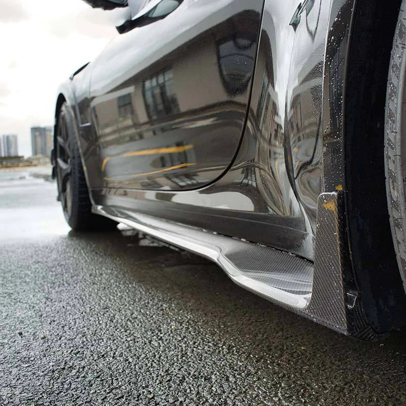 PORSCHE 911 Pre-Preg (Kuru) Karbon Fiber Yan Marşpiyel