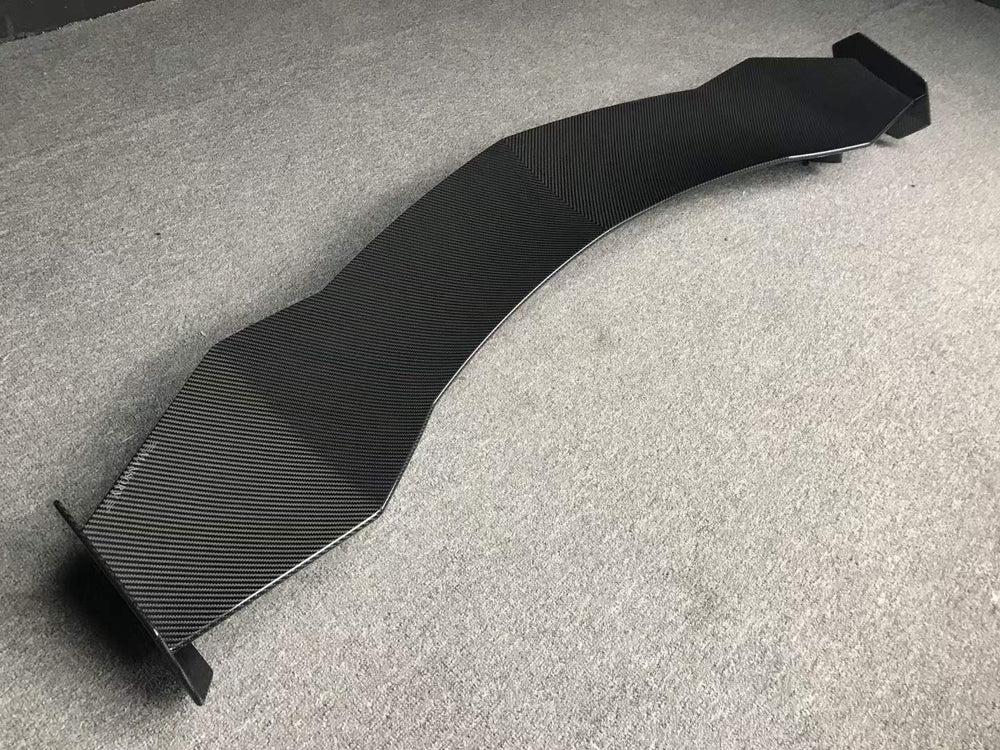 LAMBORGHINI URUS Pre-Preg (Kuru) Karbon Fiber MSY Spoiler