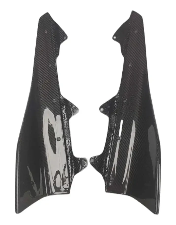 BMW M2 F87 Pre-Preg (Kuru) Karbon Fiber Yan Marşpiyel Ek