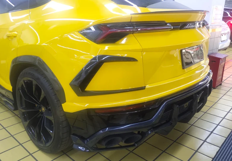 LAMBORGHINI URUS Pre-Preg (Kuru) Karbon Fiber TC Arka Hava Kanalı Ek